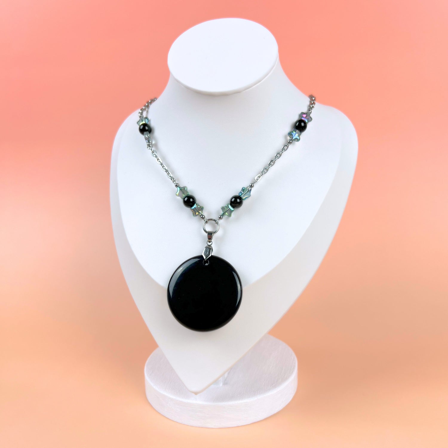 alternative gemstone necklace