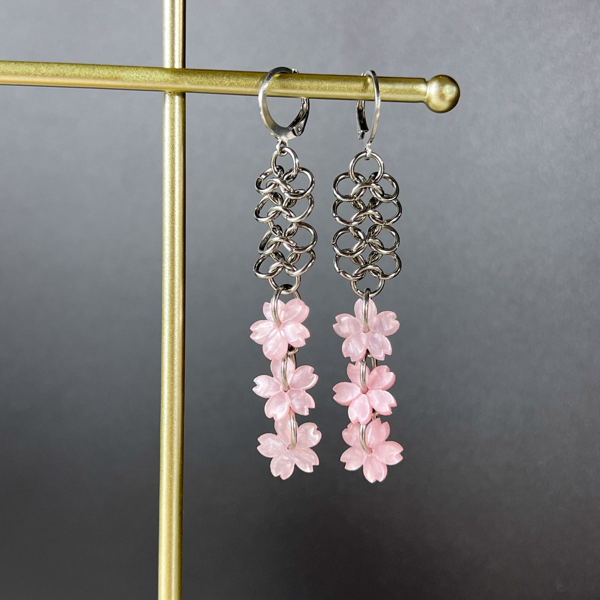 Micro chainmail sakura earrings, stainless steel Baguette Magick