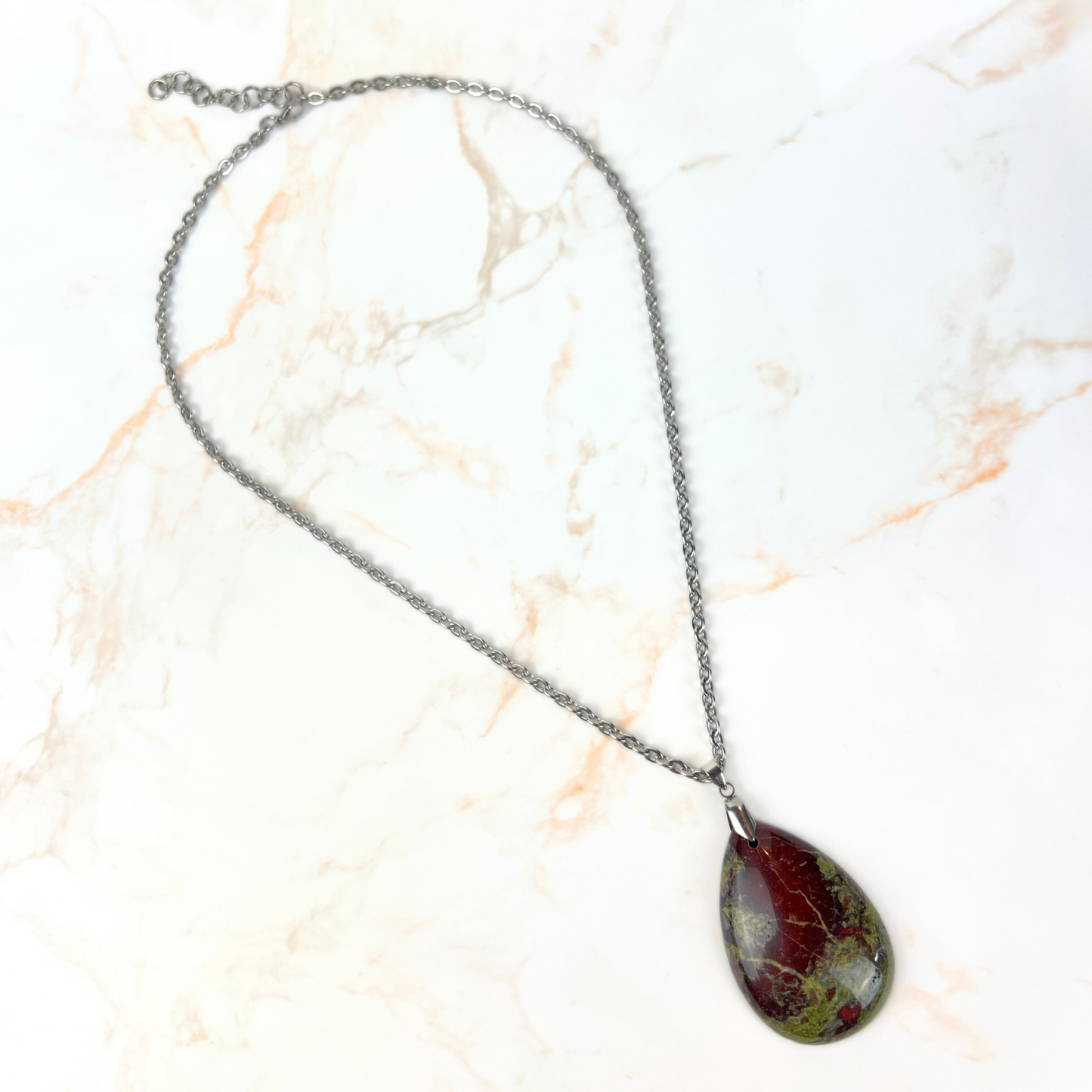 Dragon stone pendant necklace, stainless steel Baguette Magick