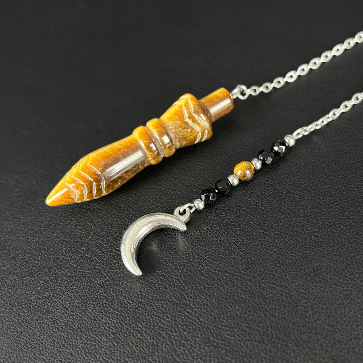 Engraved Egyptian Thot pendulum, tiger's eye, onyx, stainless steel, Moon crescent charm Baguette Magick