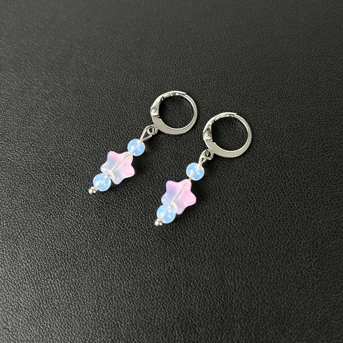 Pastel stars earrings, sweet and cute jewelry, opalite, acrylic, stainless steel Baguette Magick