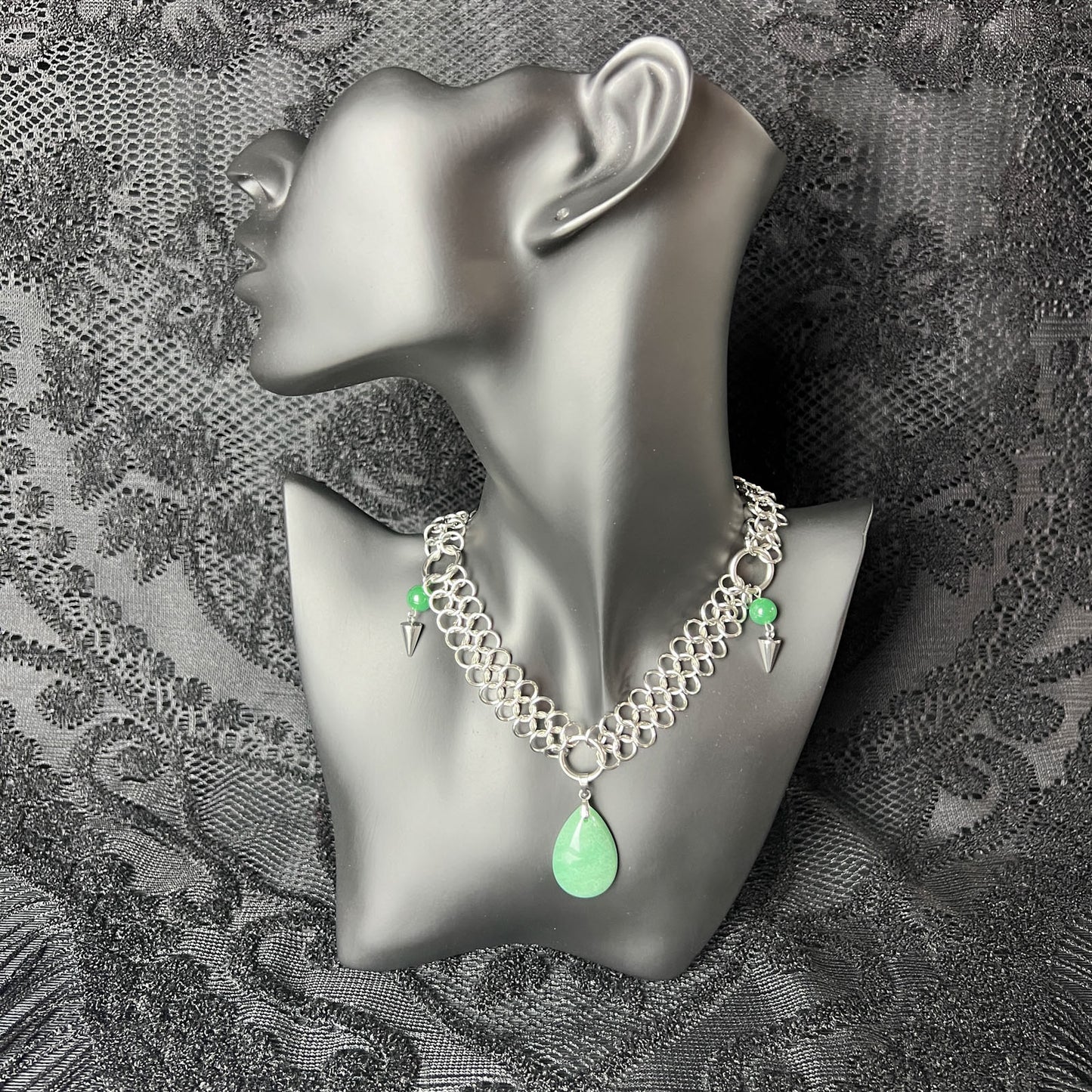 Aventurine European chainmail teardrop pendant necklace Baguette Magick