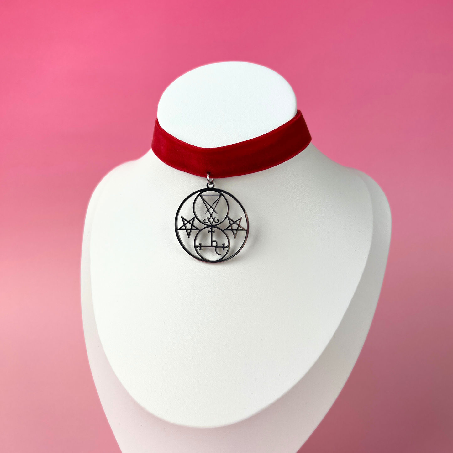 Red velvet Luciferian occult witch choker, stainless steel Baguette Magick