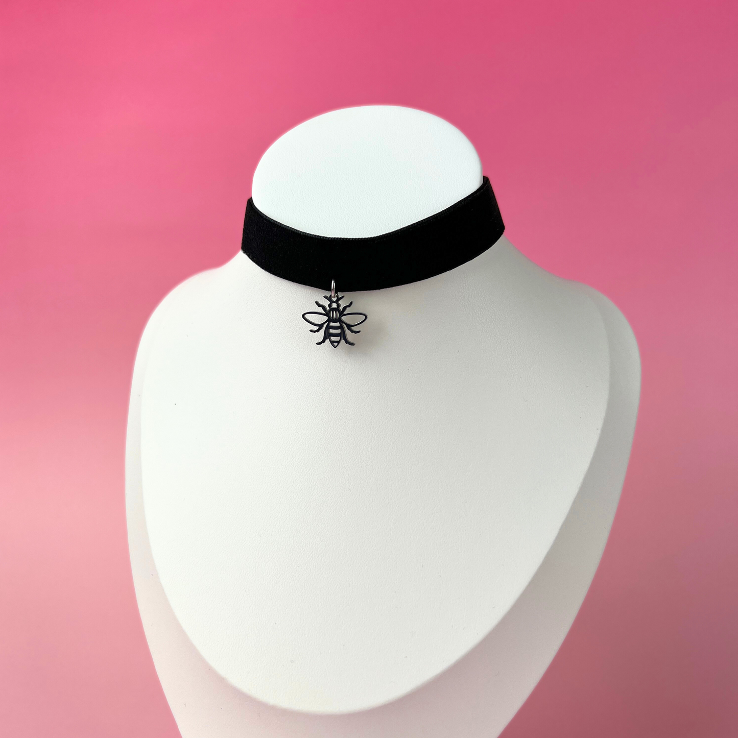 Black velvet bee baroque choker, stainless steel Baguette Magick