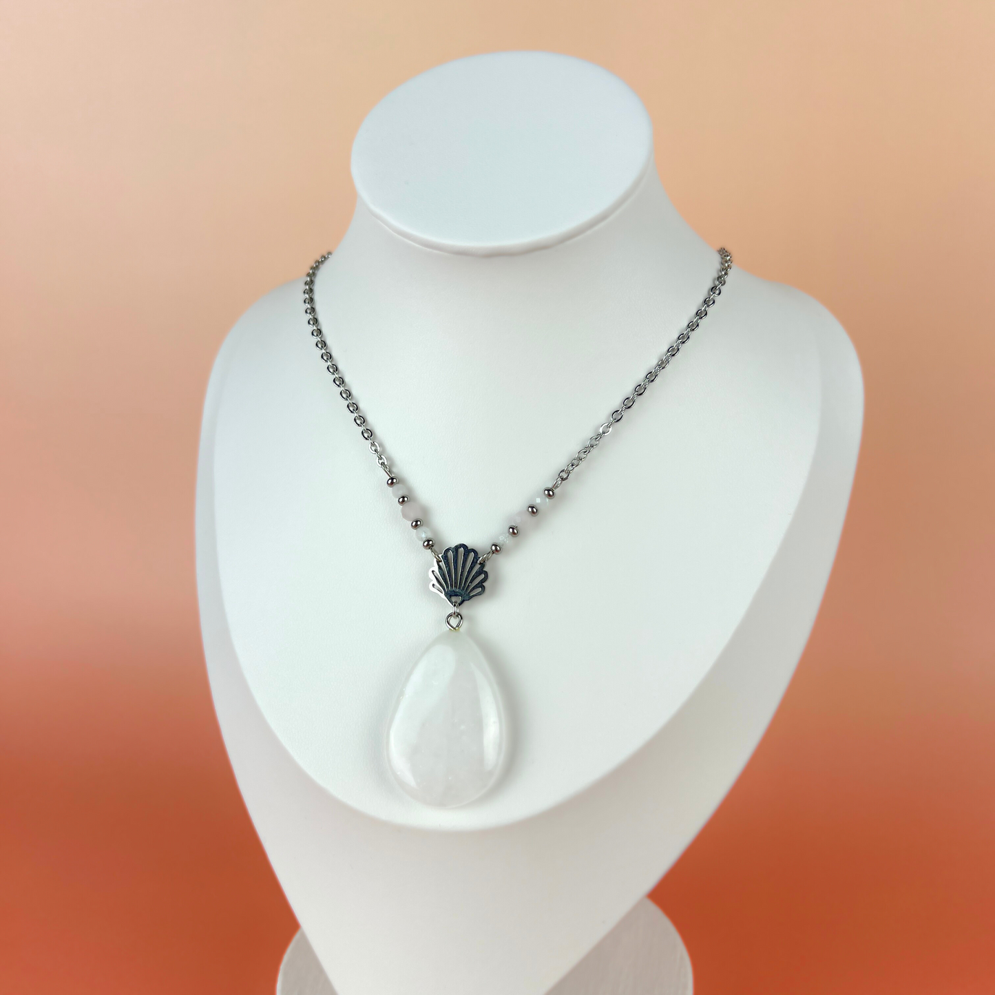 Aphrodite necklace quartz, moonstone, rose quartz and stainless steel Baguette Magick