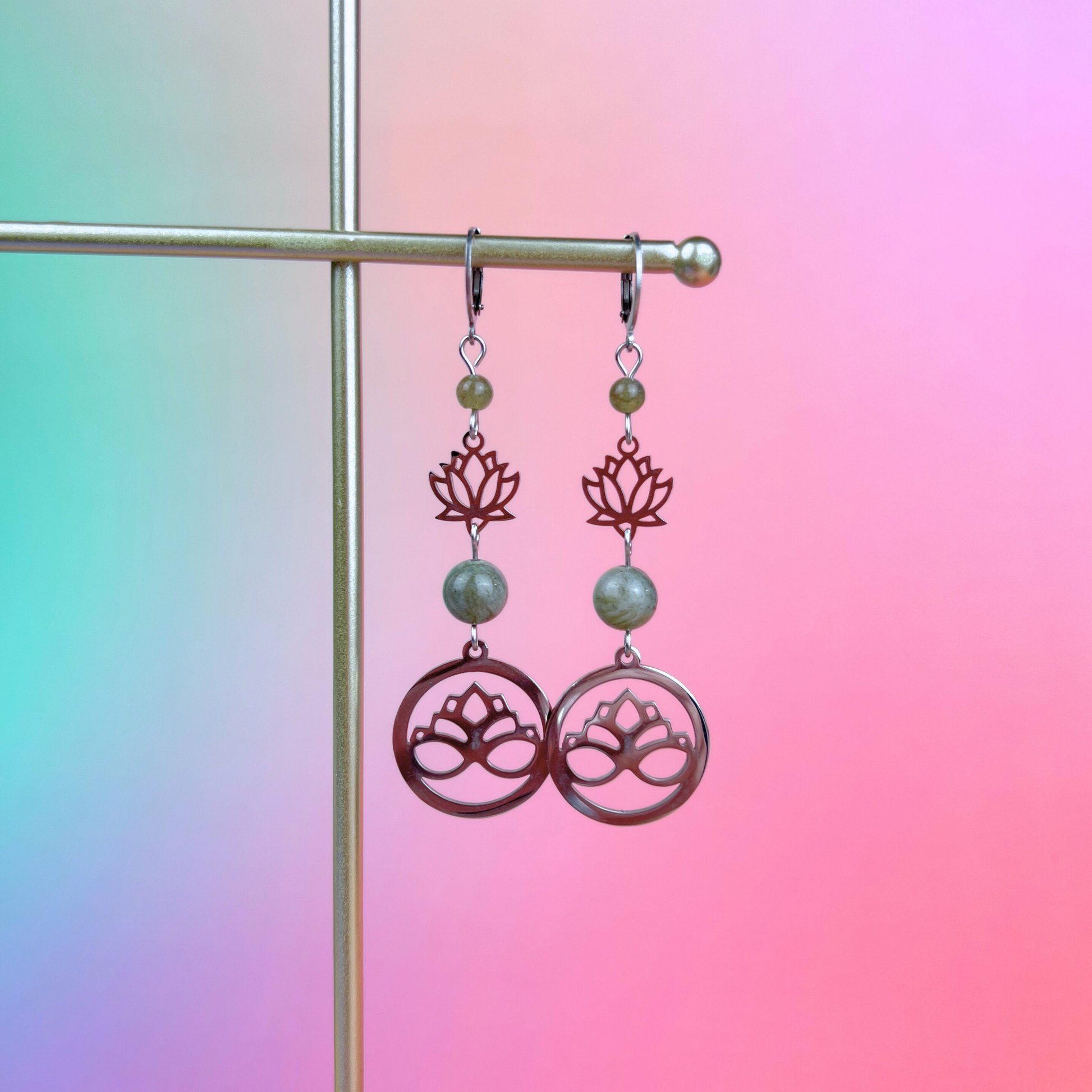 Stainless steel lotus flower and labradorite earrings Baguette Magick