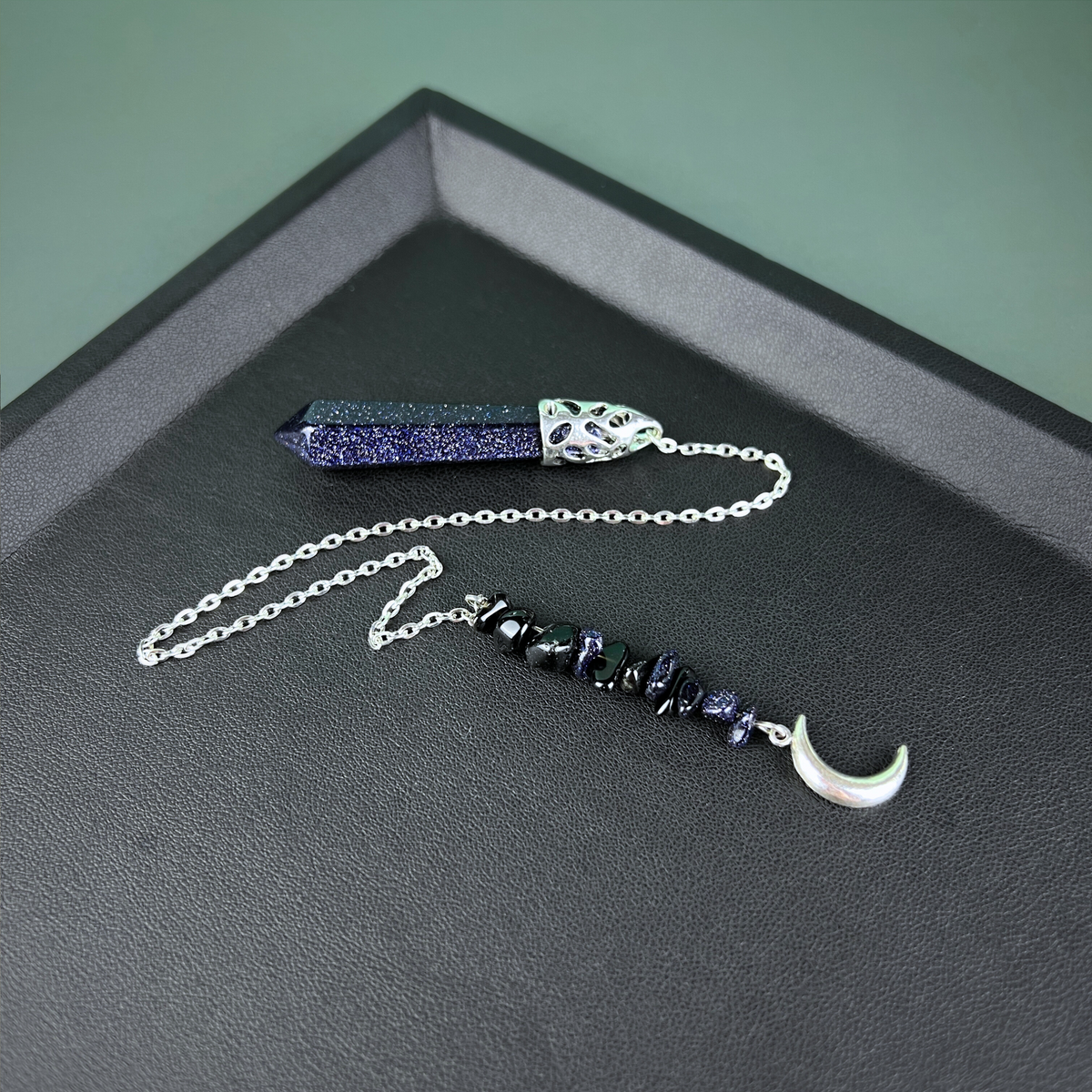 Blue sandstone pendulum with a Moon charm Baguette Magick
