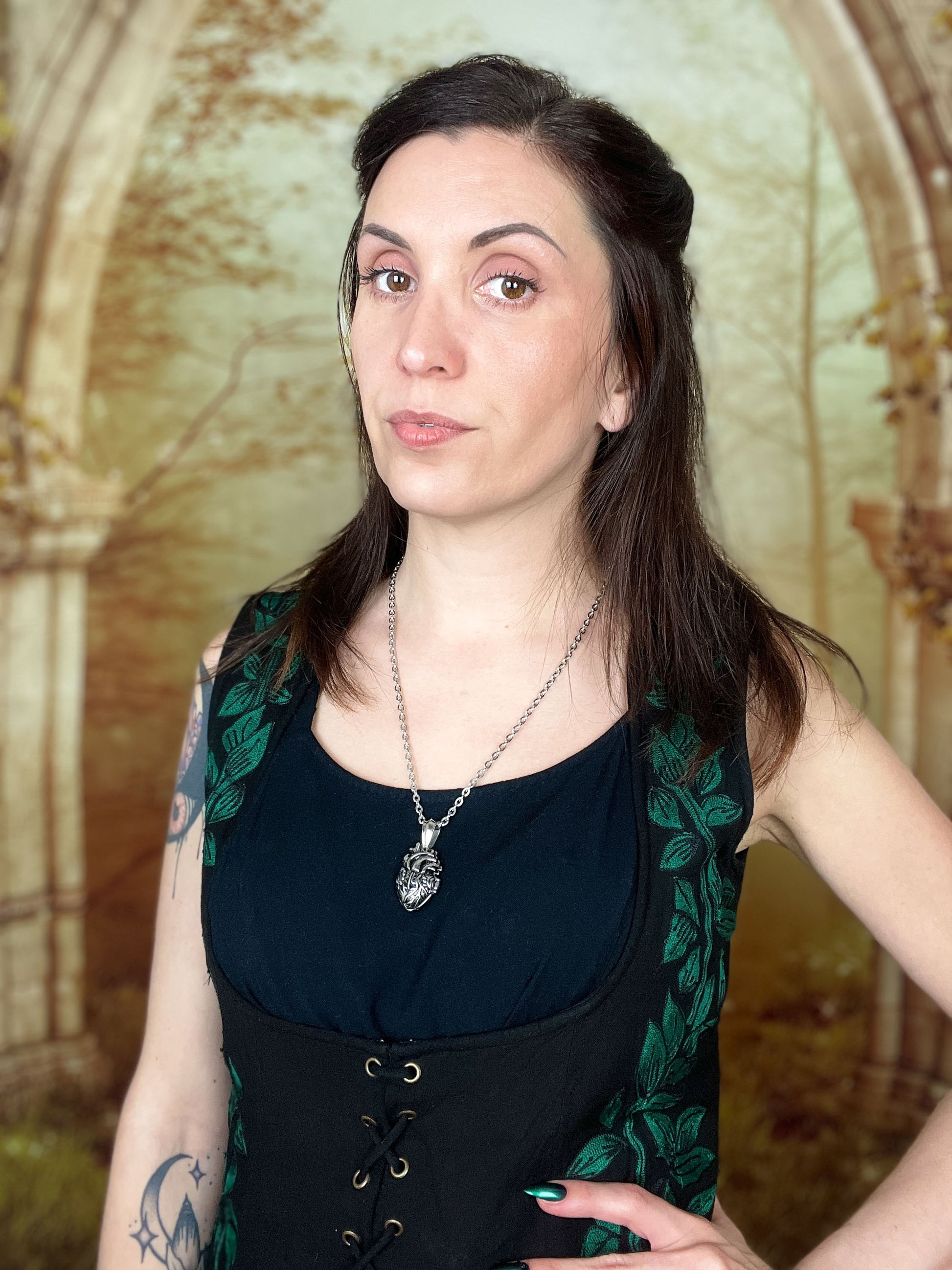 Anatomical heart stainless steel locket necklace Baguette Magick