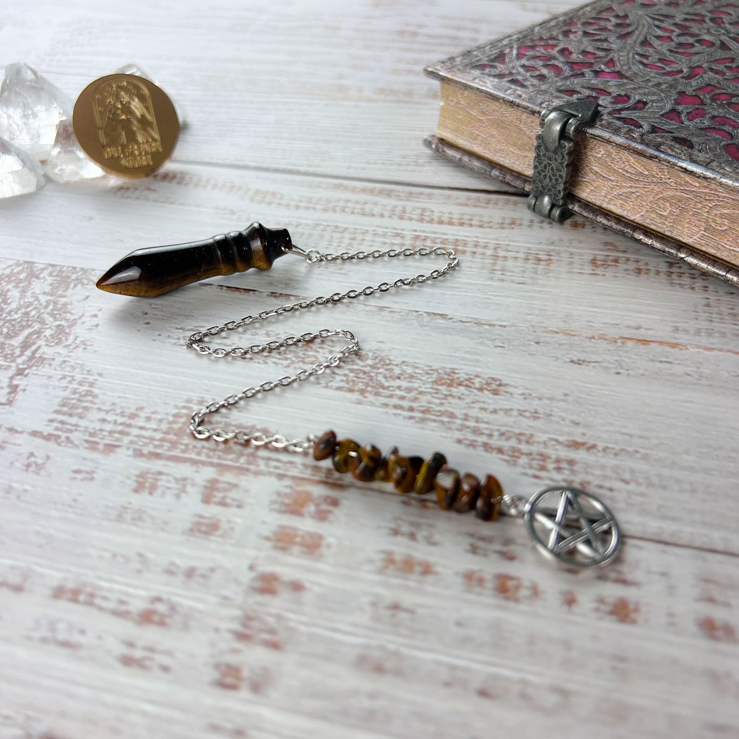 Egyptian Thot pendulum tiger eye and pentacle - The French Witch shop