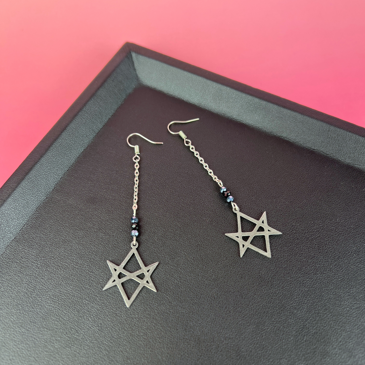 Unicursal hexagram earrings Baguette Magick
