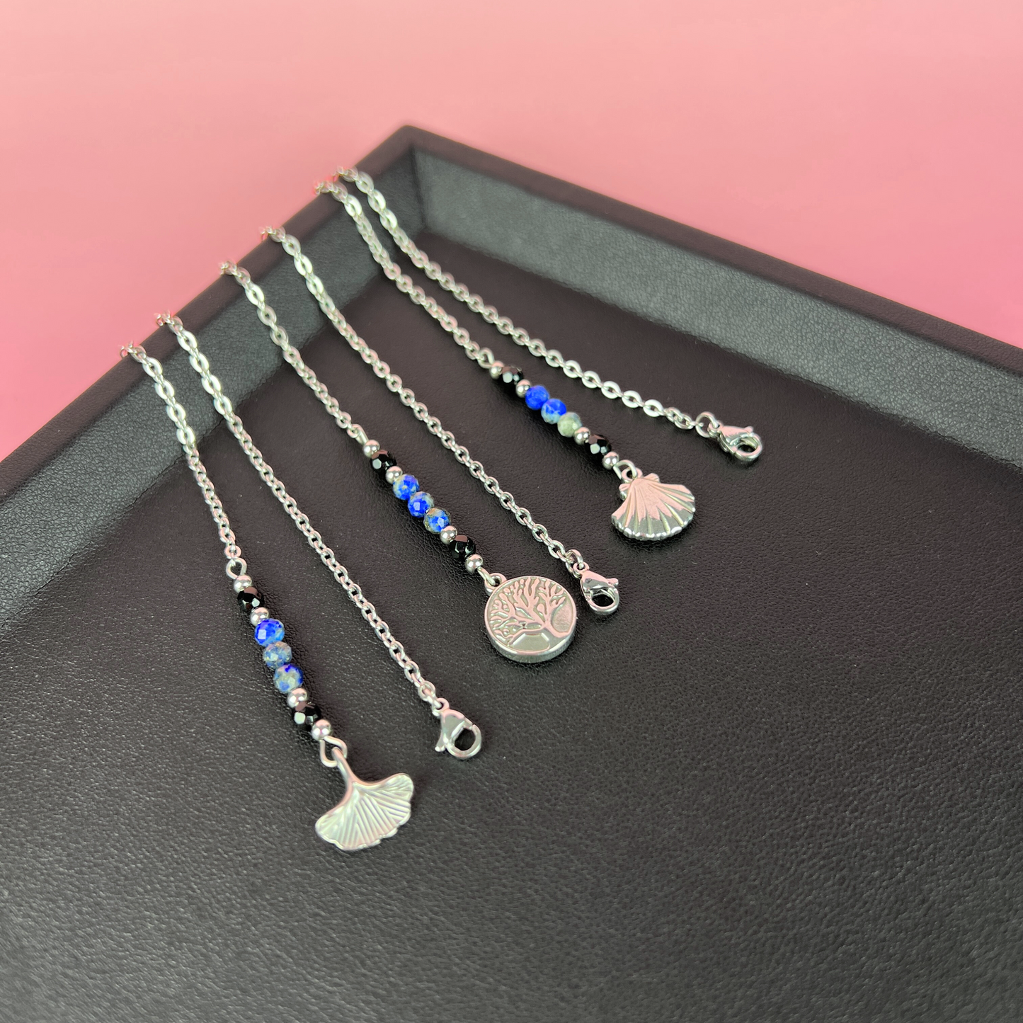 Pendulum chain, Onyx and Lapis Lazuli, Ginkgo leaf, Tree of life, Scallop shell Baguette Magick