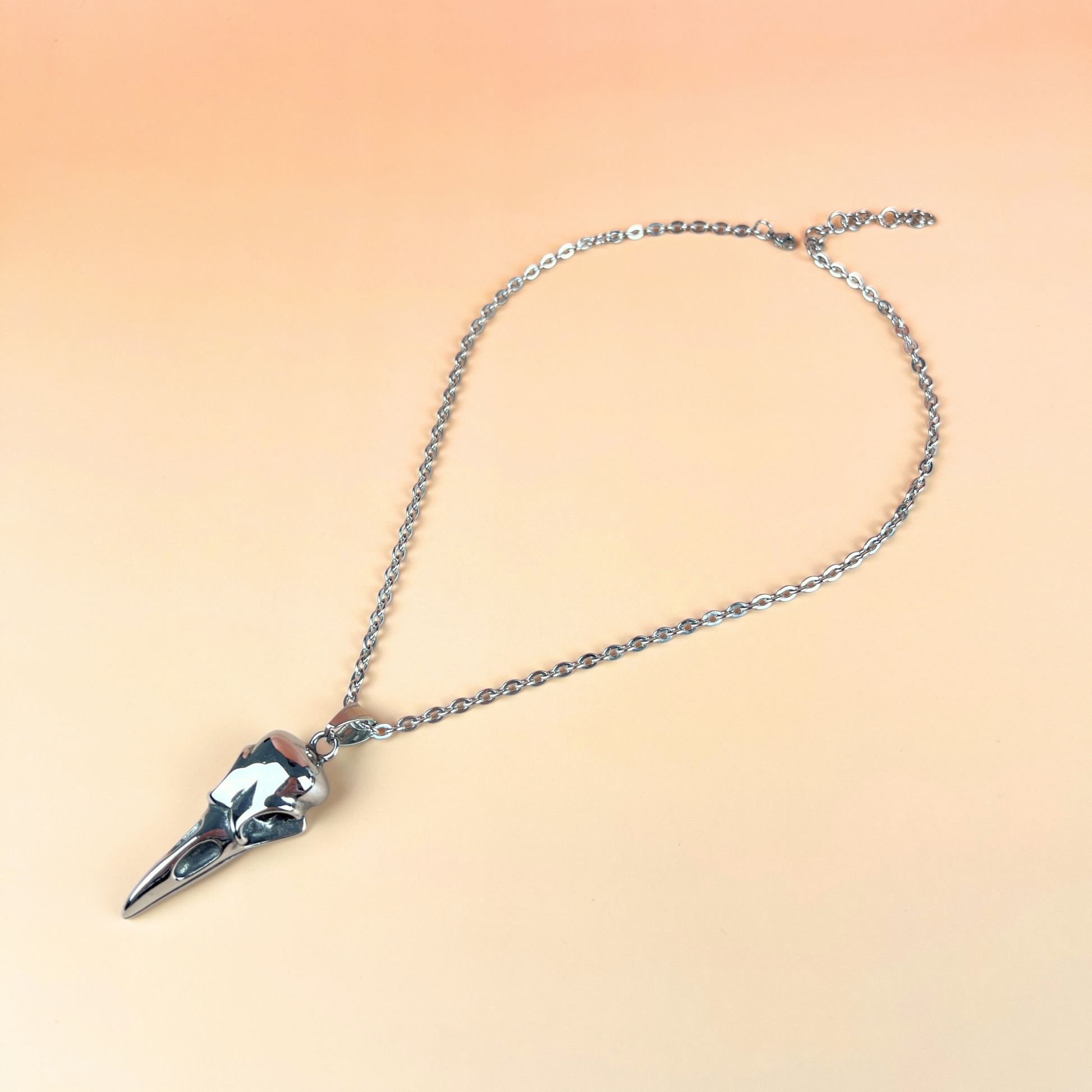 Bird skull gothic necklace Baguette Magick
