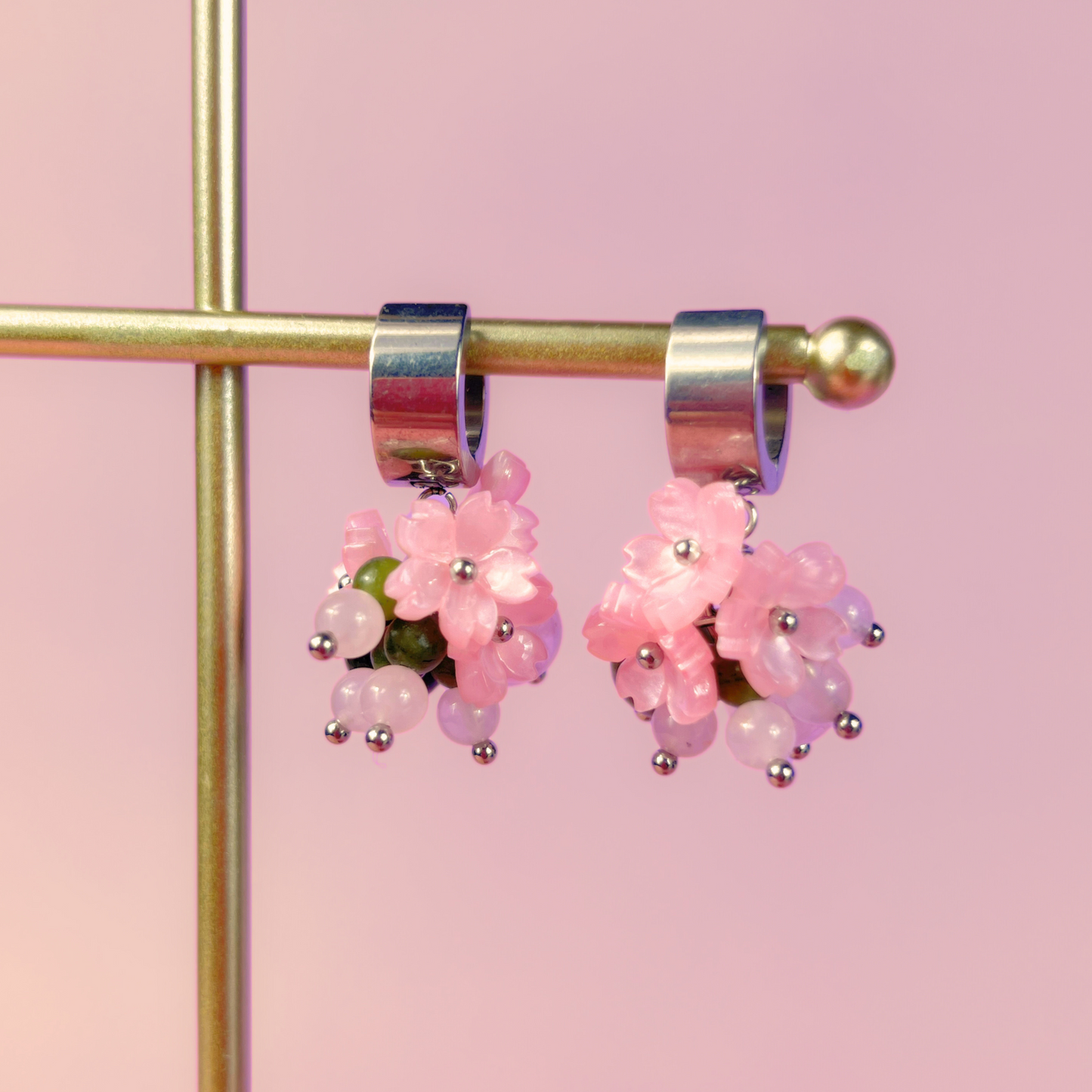 Hydrangea bloom earrings, amethyst beads on chunky huggie hoops (Copie) Baguette Magick