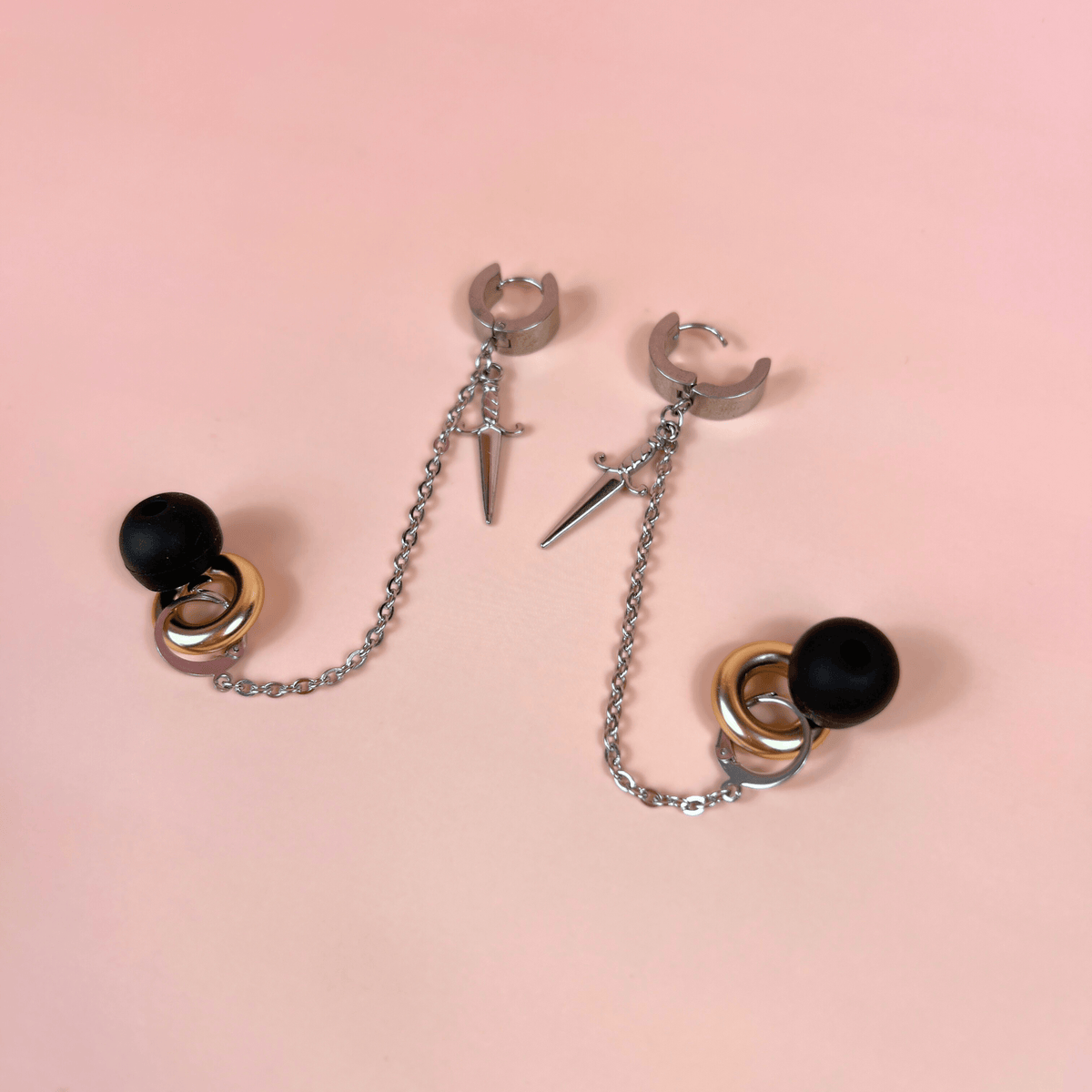Dagger ear plug holder earrings Baguette Magick