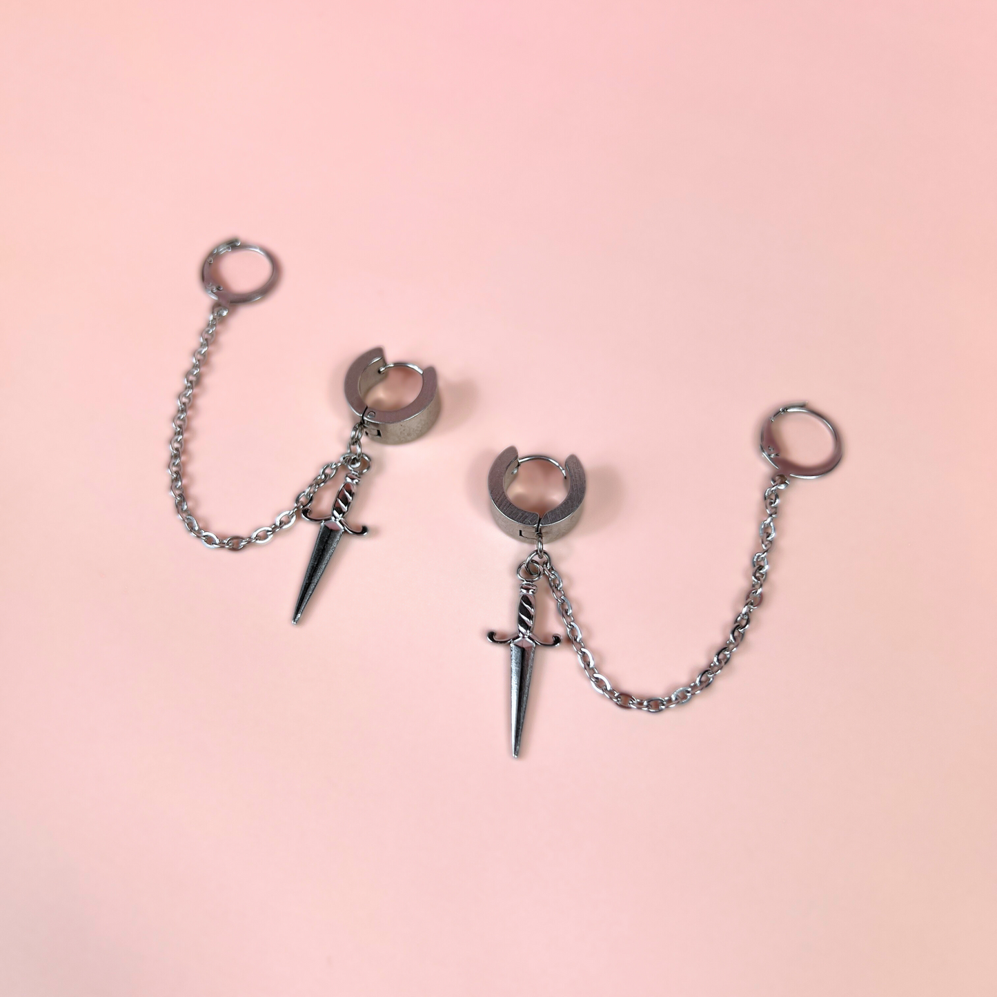 Dagger ear plug holder earrings Baguette Magick