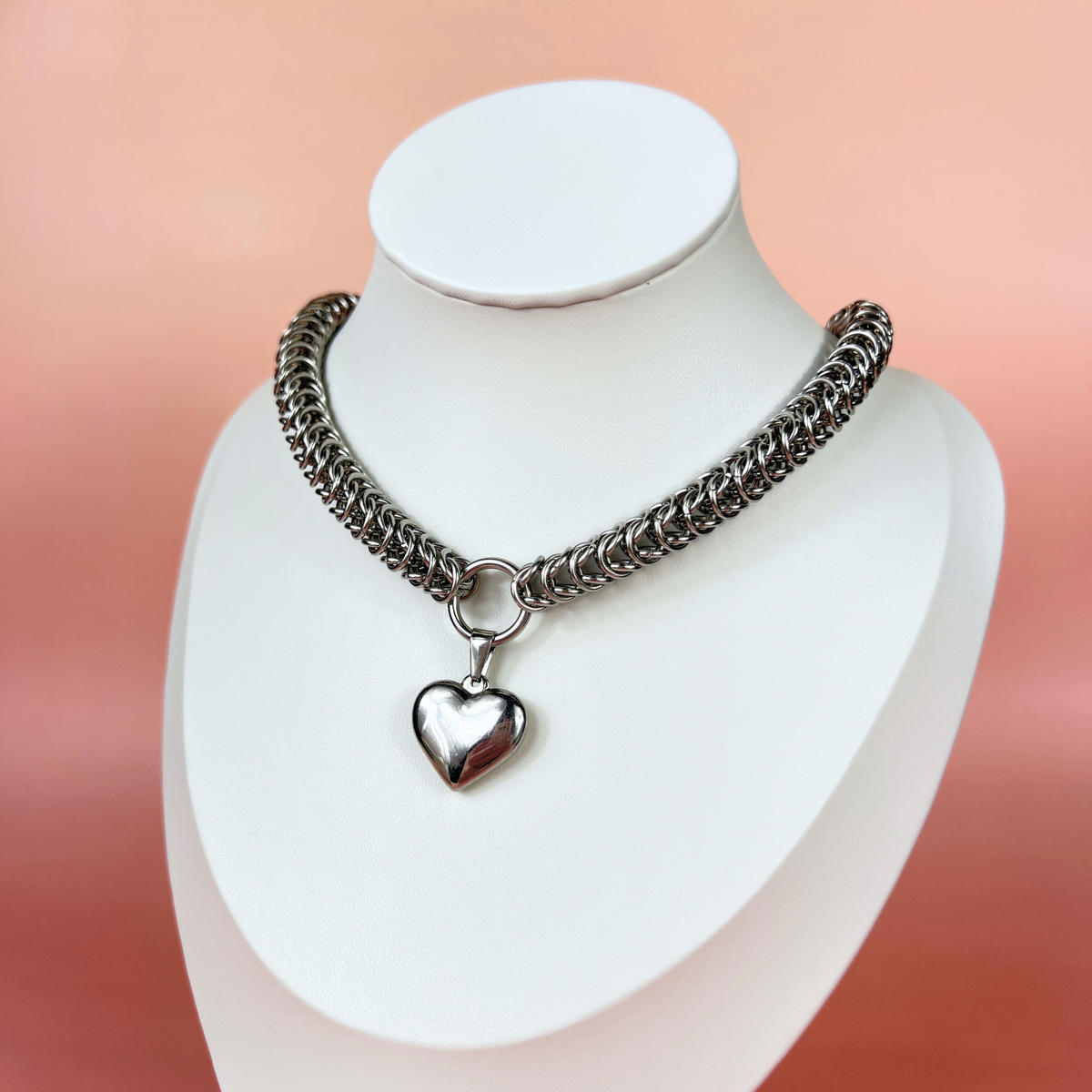 Puffy heart box chain chainmail choker