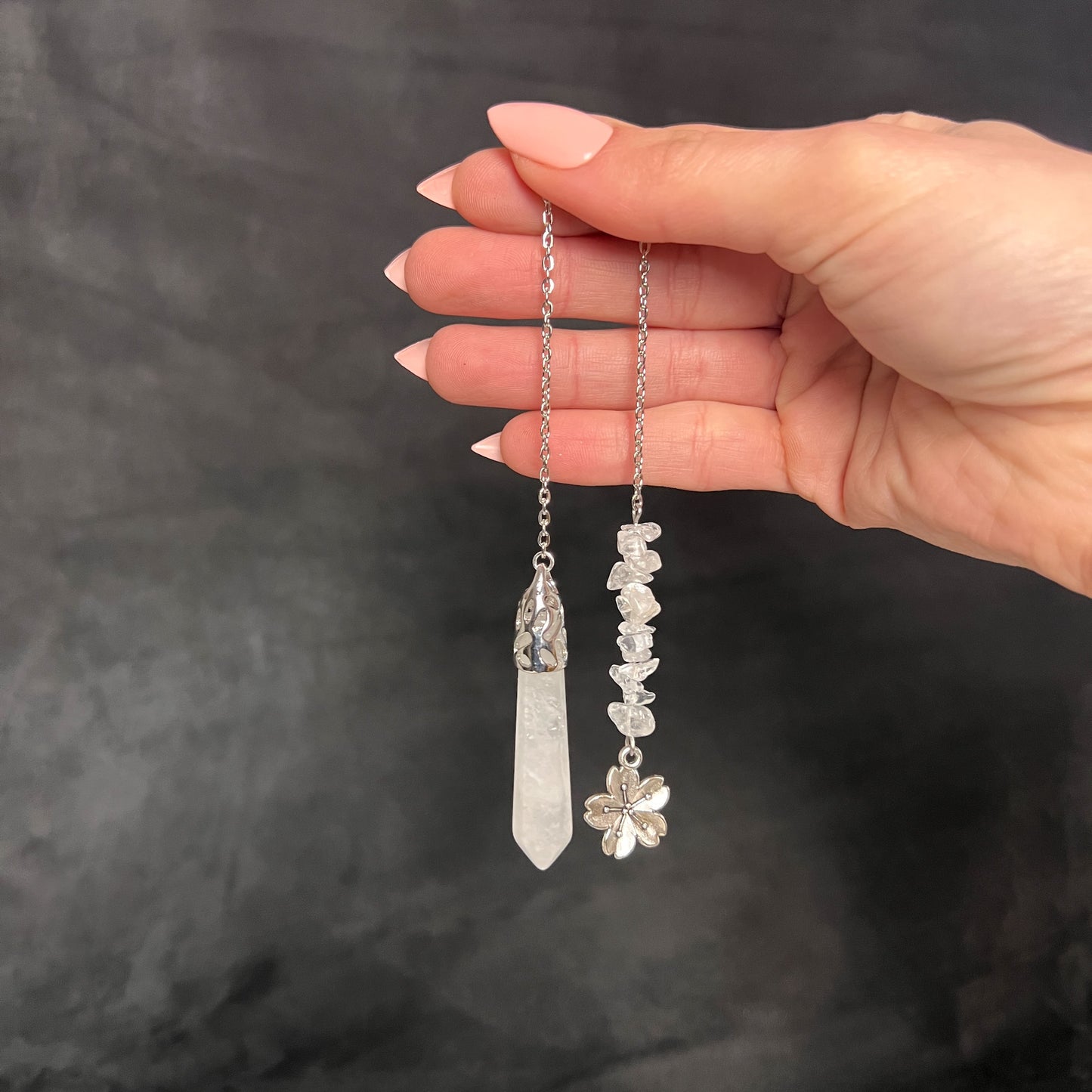 Clear quartz and flower divination pendulum Baguette Magick