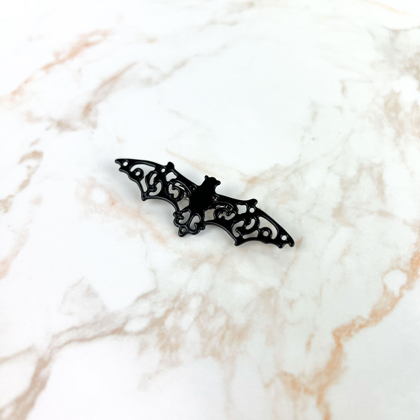 Gothic black bat brooch Baguette Magick