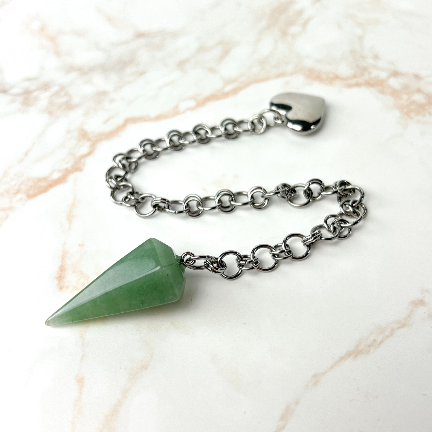 Puffy heart and aventurine gemstone chainmail pendulum Baguette Magick