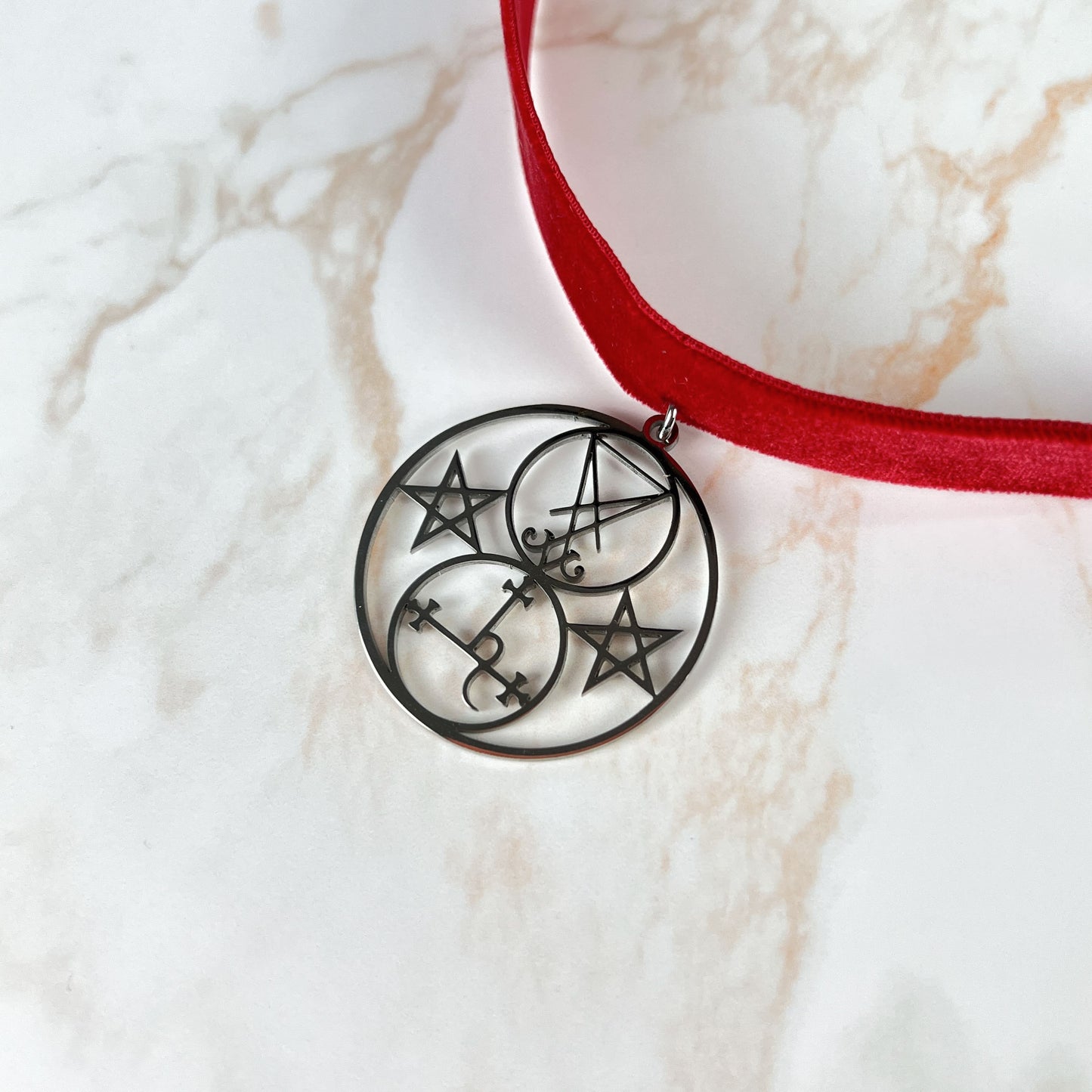 Red velvet Luciferian occult witch choker, stainless steel Baguette Magick