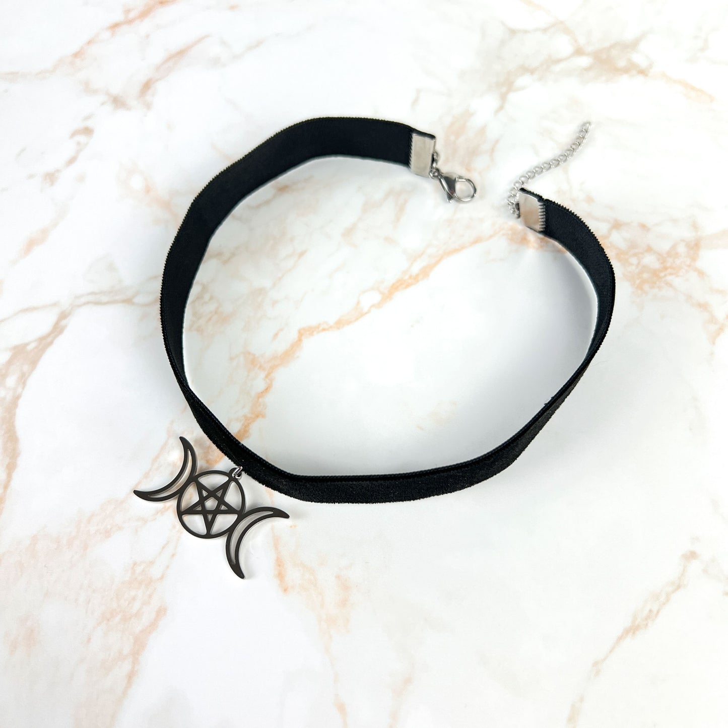 Black velvet Triple Moon Pentacle Wiccan Gothic choker, stainless steel Baguette Magick