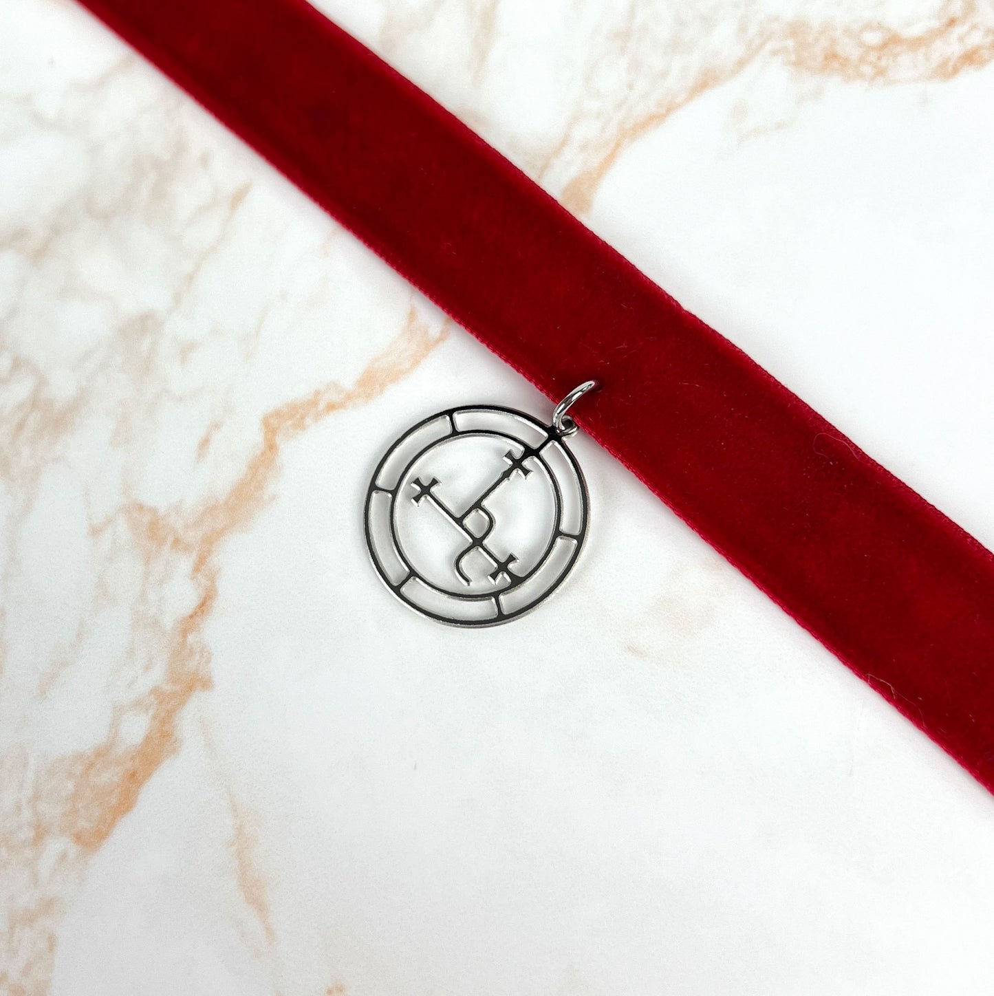 Red velvet Lilith sigil occult gothic choker, stainless steel Baguette Magick