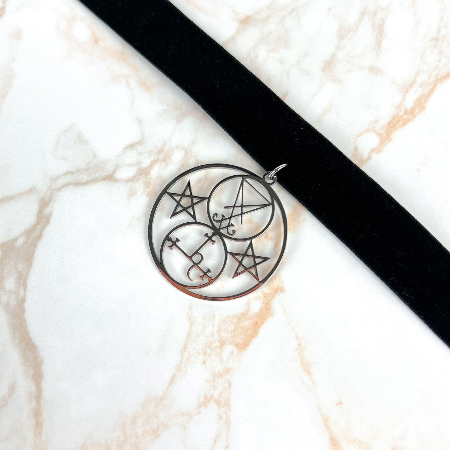 Black velvet Luciferian occult witch choker, stainless steel Baguette Magick