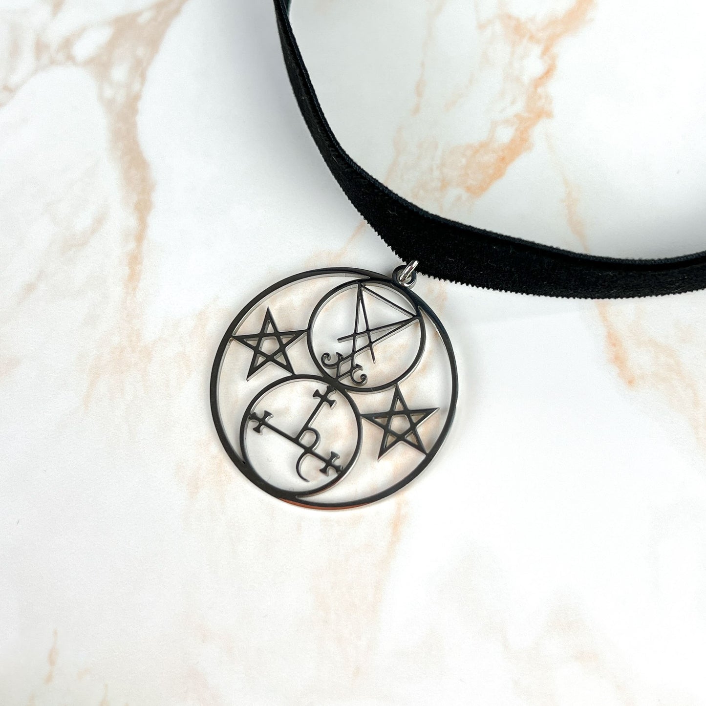 Black velvet Luciferian occult witch choker, stainless steel Baguette Magick