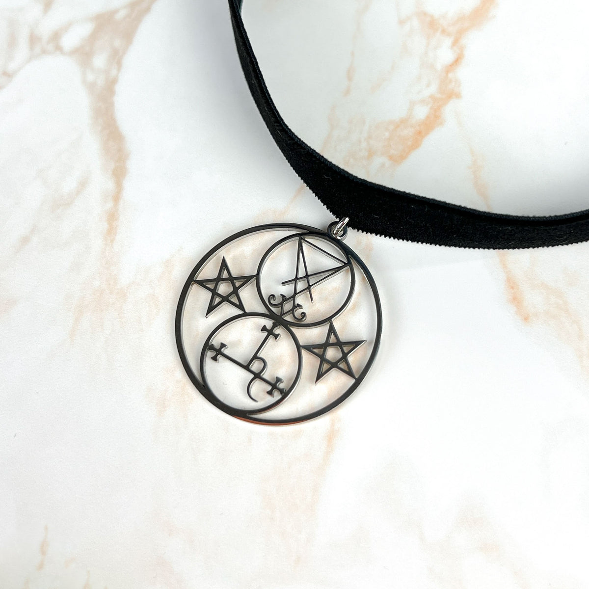 Black velvet Luciferian occult witch choker, stainless steel Baguette Magick