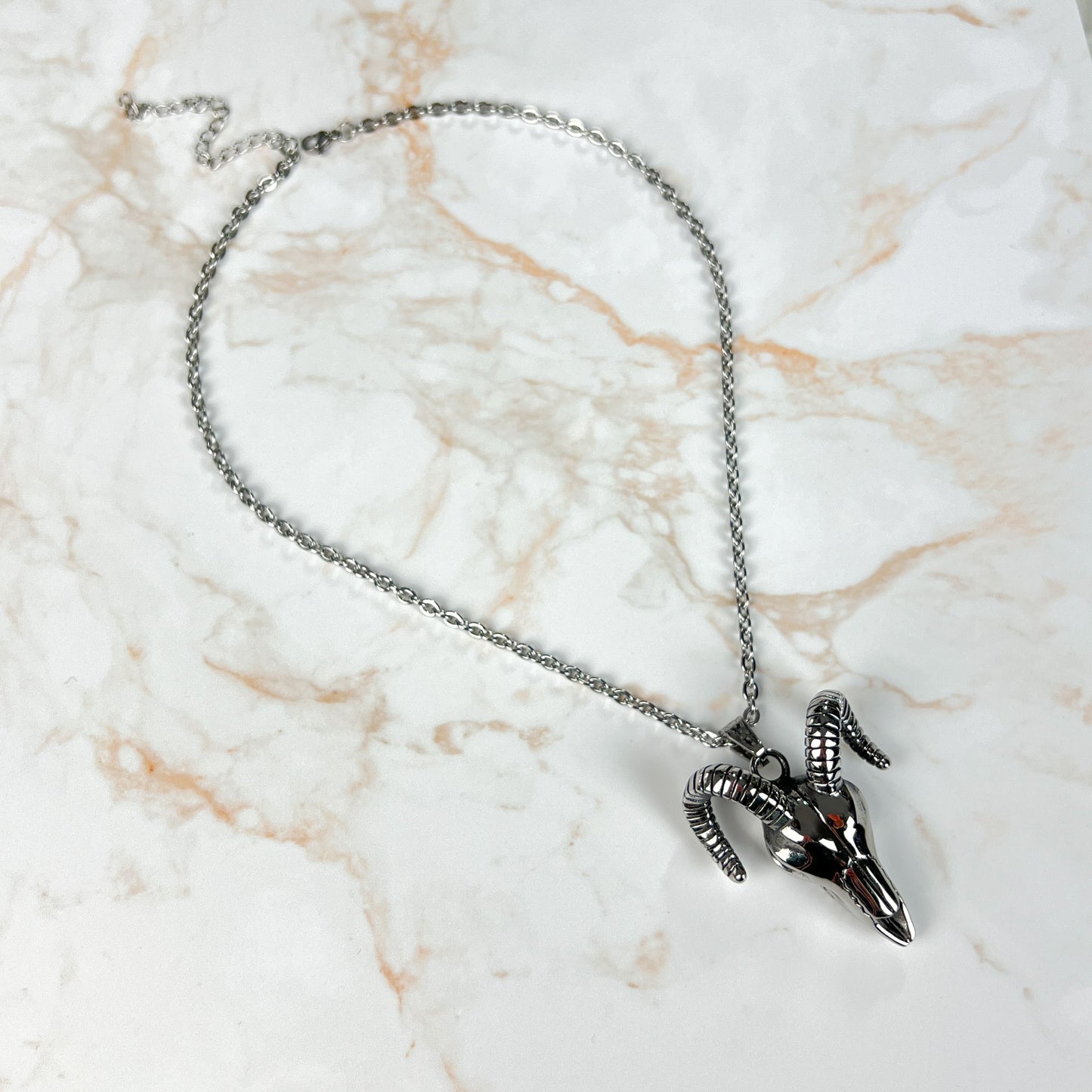 Stainless steel big ram skull necklace Baguette Magick