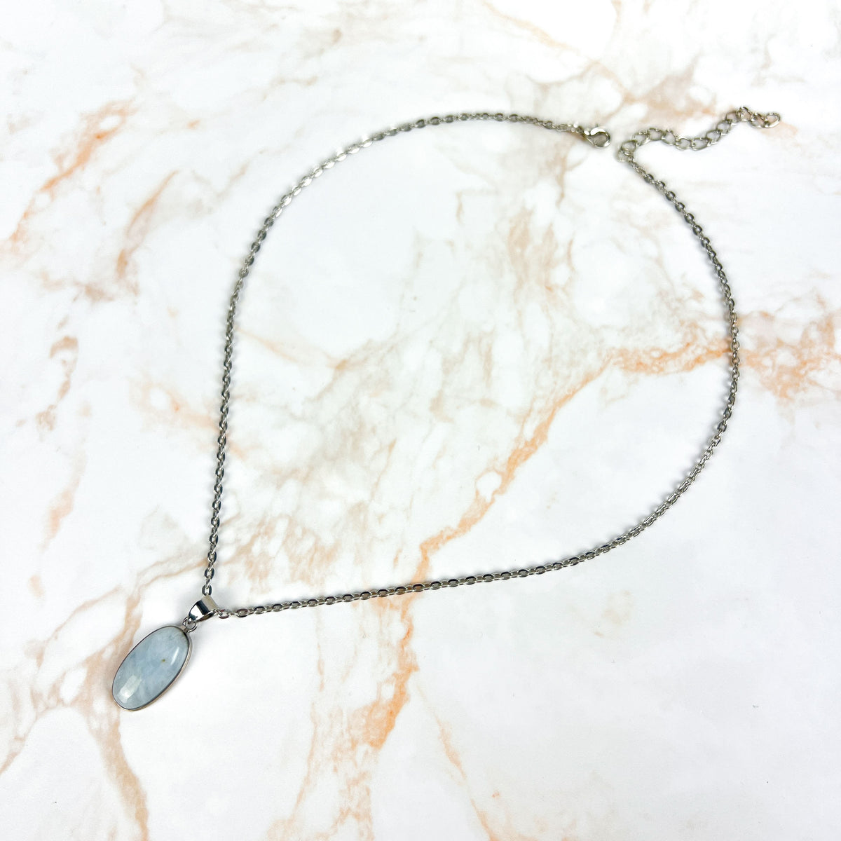 Aquamarine pendant necklace lithotherapy jewelry Baguette Magick