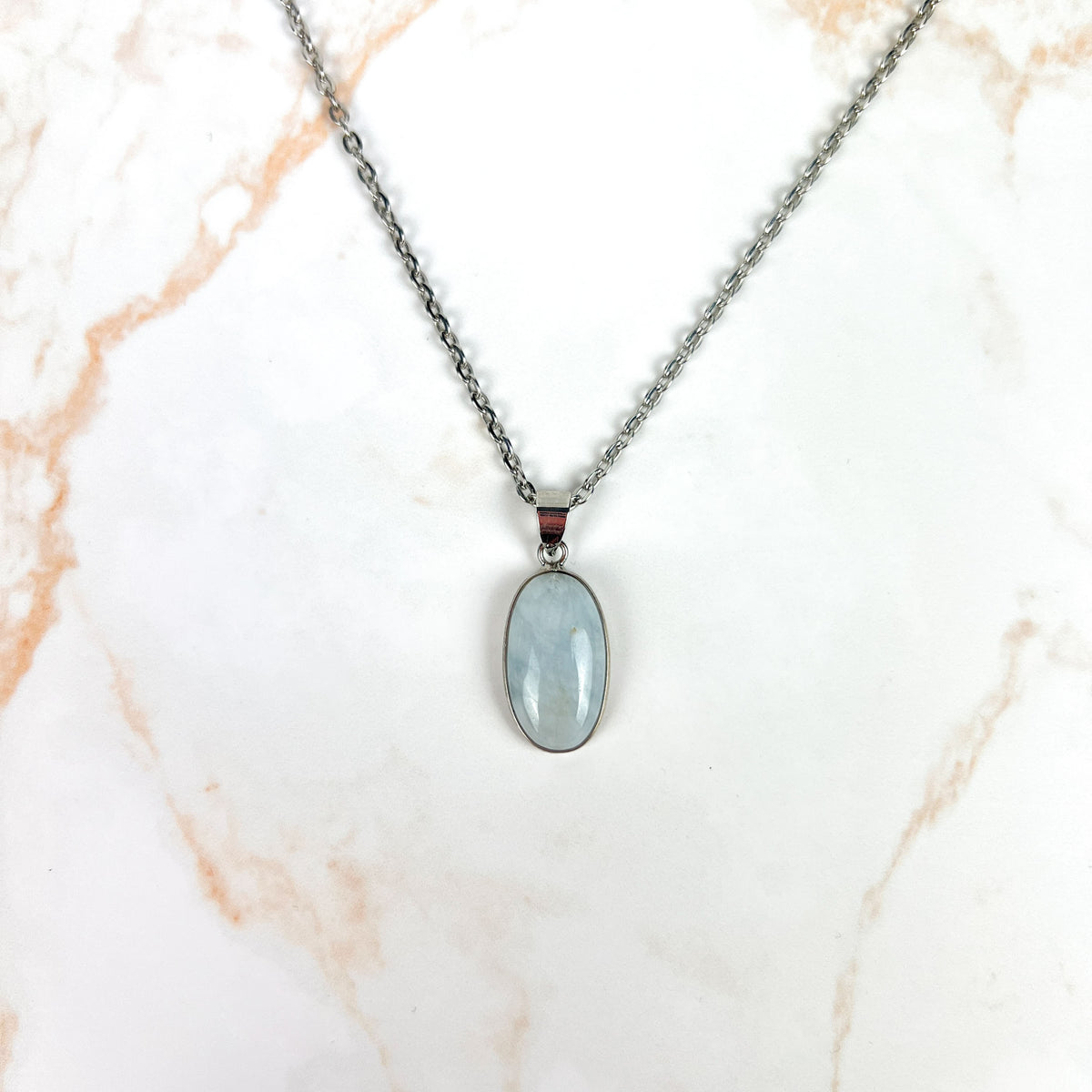 Aquamarine pendant necklace lithotherapy jewelry Baguette Magick