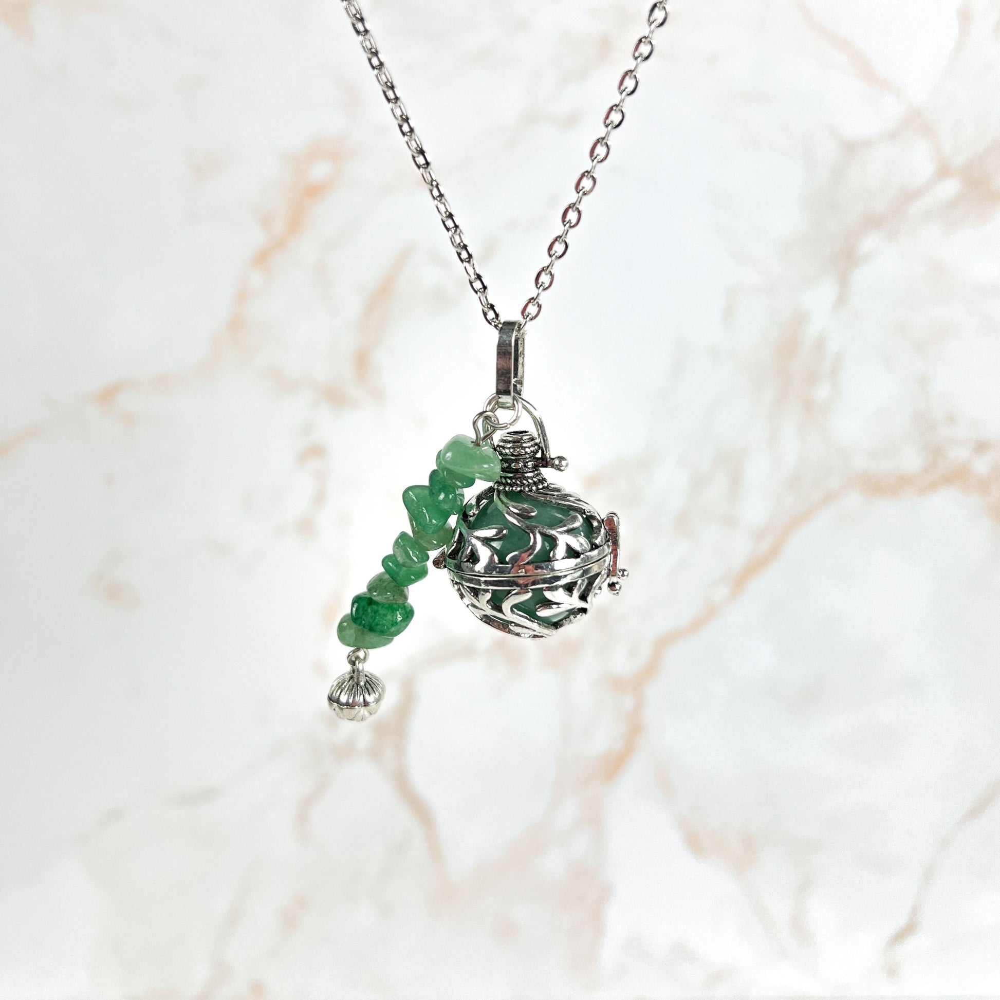 Aventurine locket necklace Baguette Magick