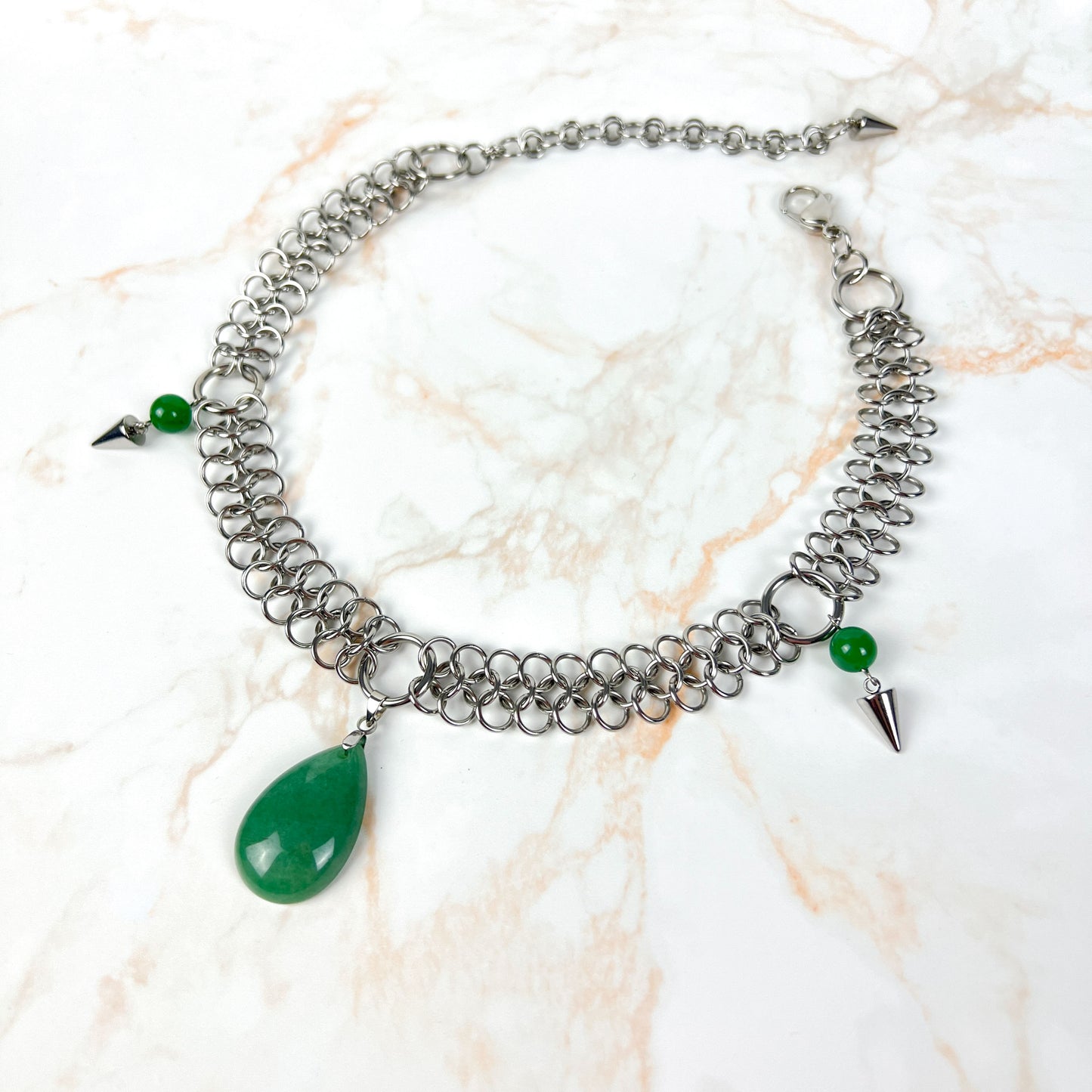 Aventurine European chainmail teardrop pendant necklace Baguette Magick
