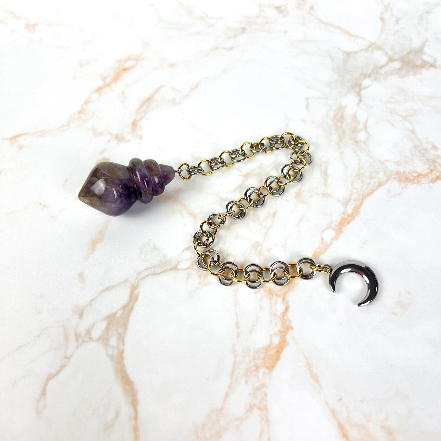 Amethyst chainmail Moon crescent pendulum, stainless steel and 18K gold plated Baguette Magick