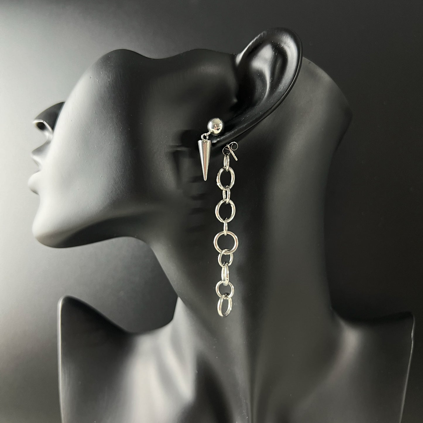 Spikes and back chunky chain stainless steel stud earrings Baguette Magick