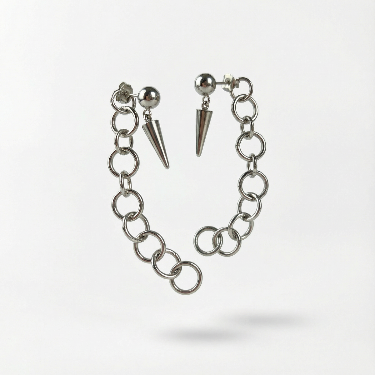 Spikes and back chunky chain stud earrings Baguette Magick