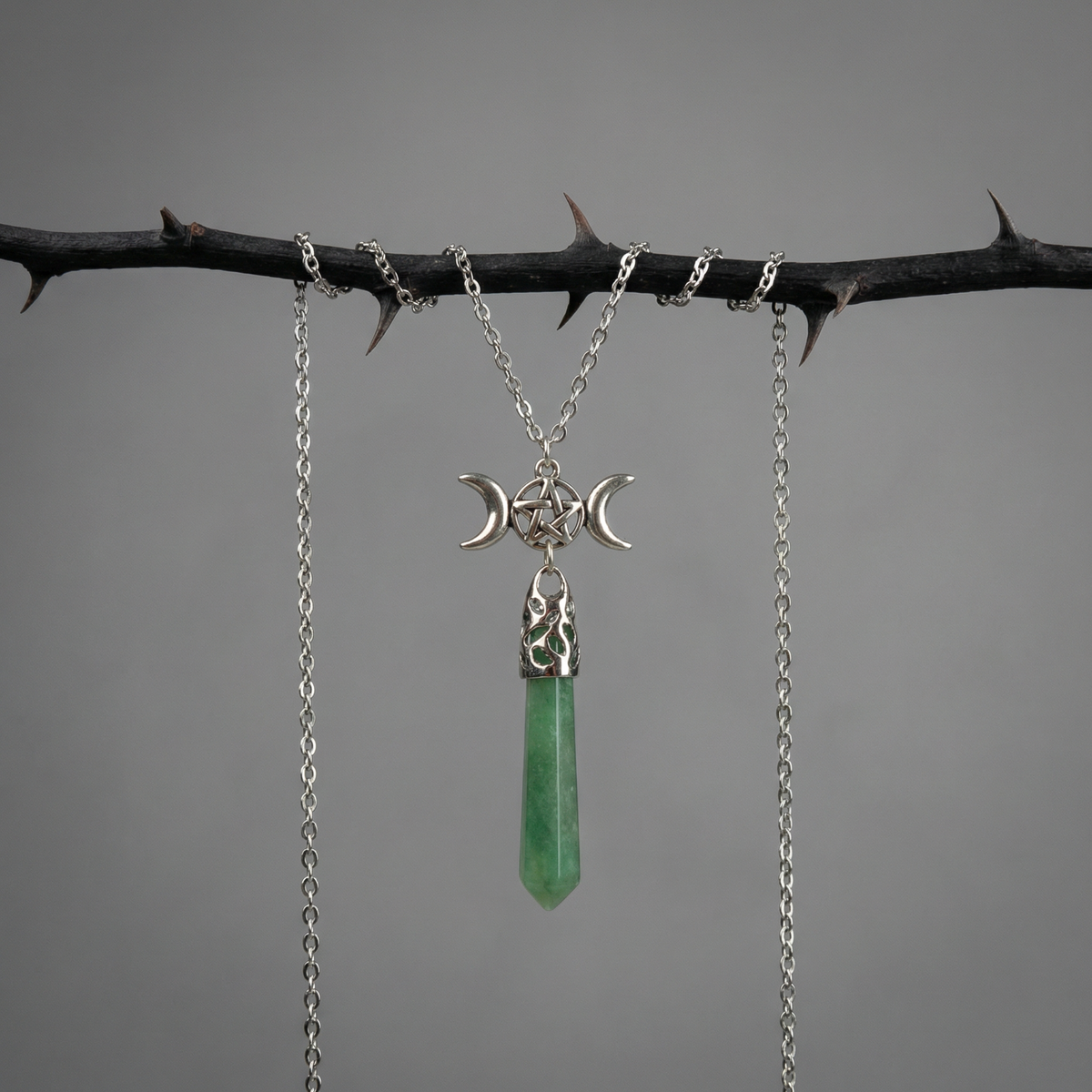 Aventurine and pentacle triple Moon pagan pendulum necklace Baguette Magick