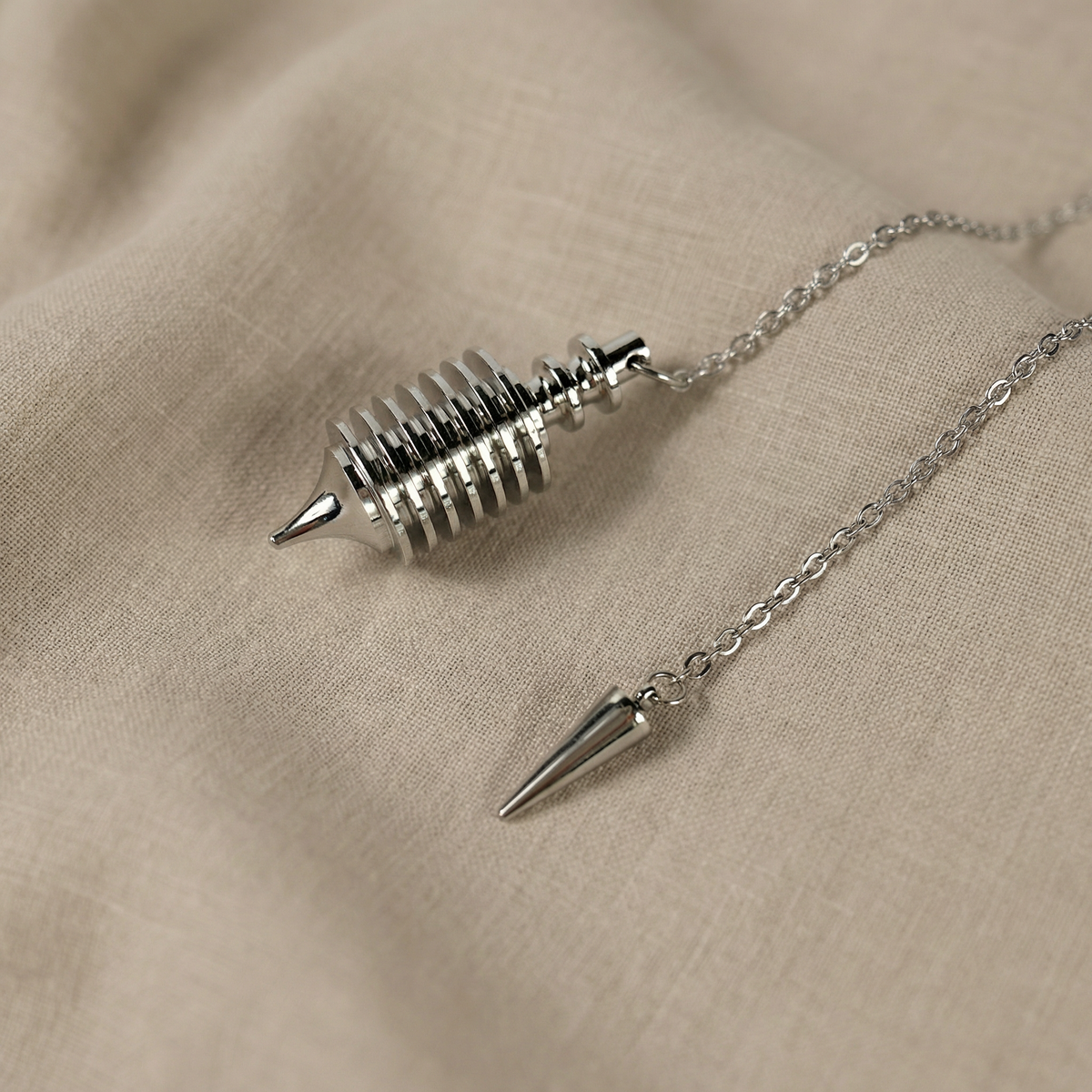 7 rings pendulum, for dowsing and harmonisation work