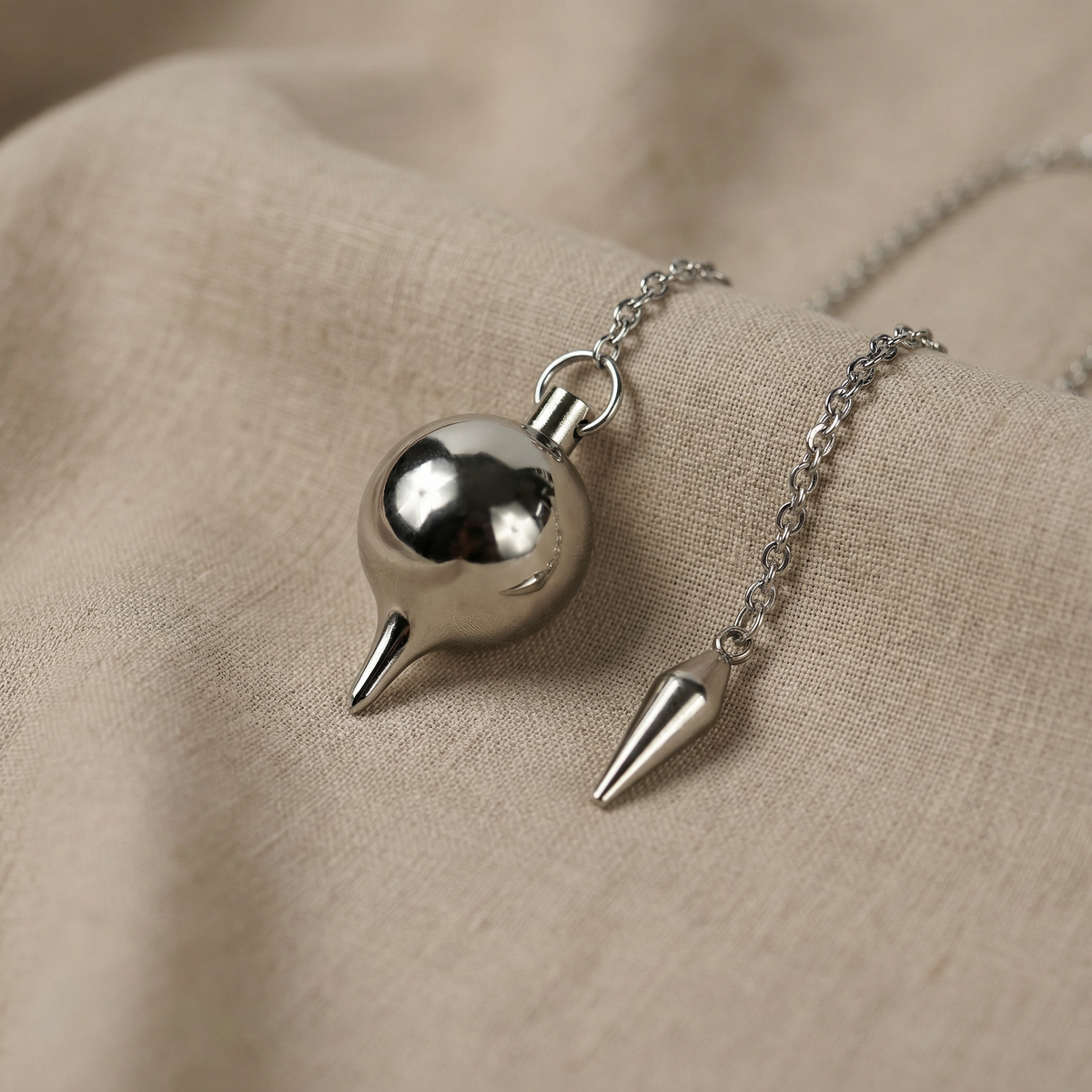 Round teardrop pendulum, classic divination tool for dowsing, spike charm