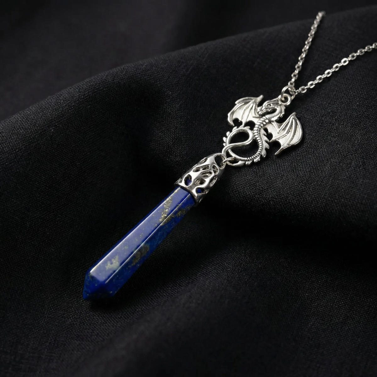 Collier pendule de divination lapis lazuli et dragon