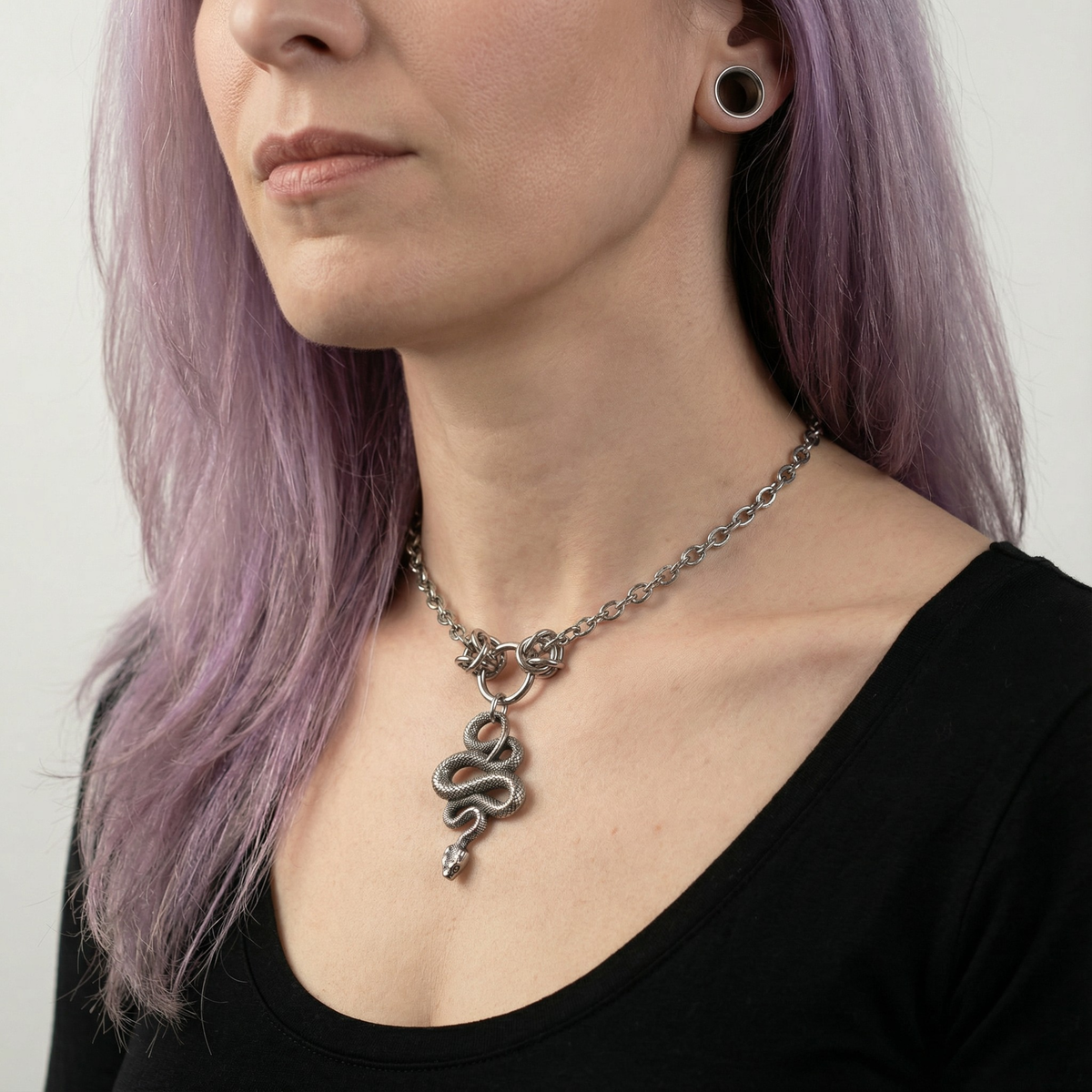 Snake choker necklace with Byzantine accents
