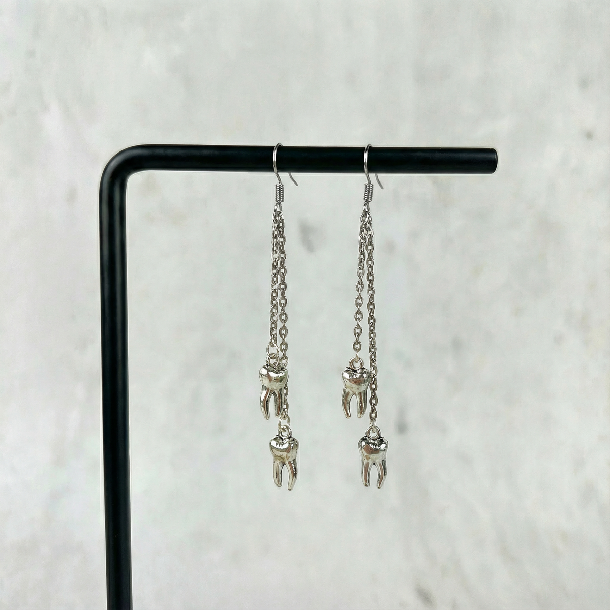 Gothic teeth earrings Baguette Magick