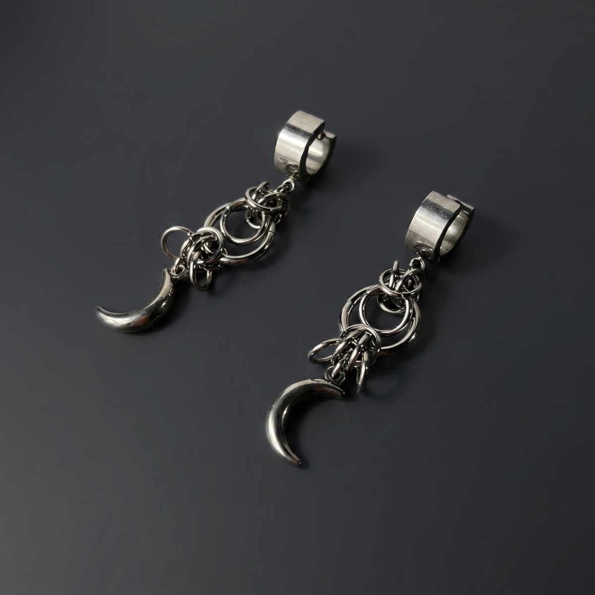 Celestial chainmail earrings, Byzantine weave and Moon crescent, stainless steel Baguette Magick