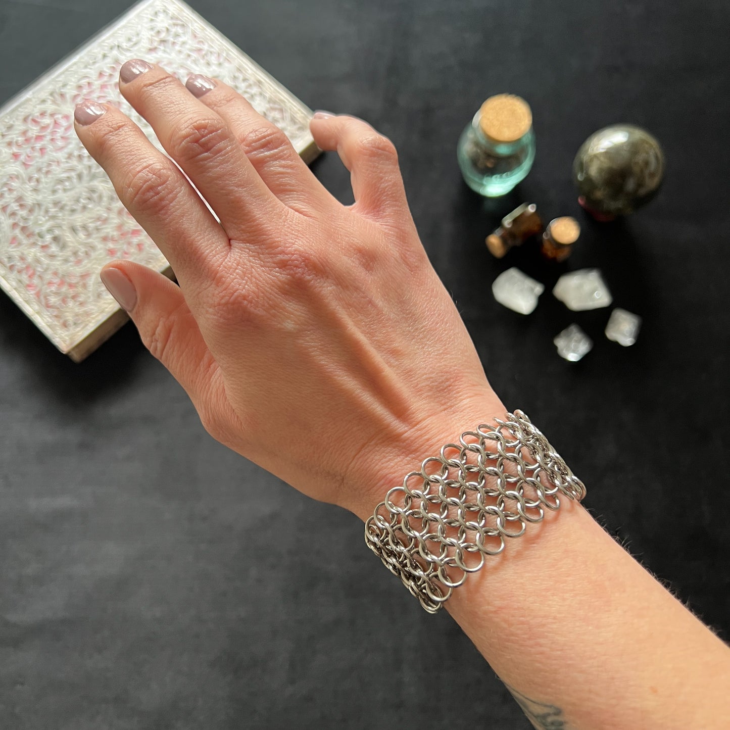 Chainmail bracelet European 4 in 1 stainless steel cuff Baguette Magick