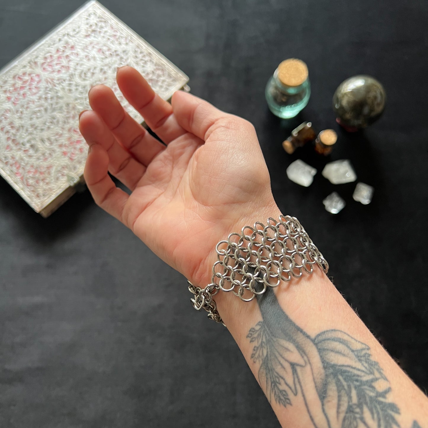 Chainmail bracelet European 4 in 1 stainless steel cuff Baguette Magick