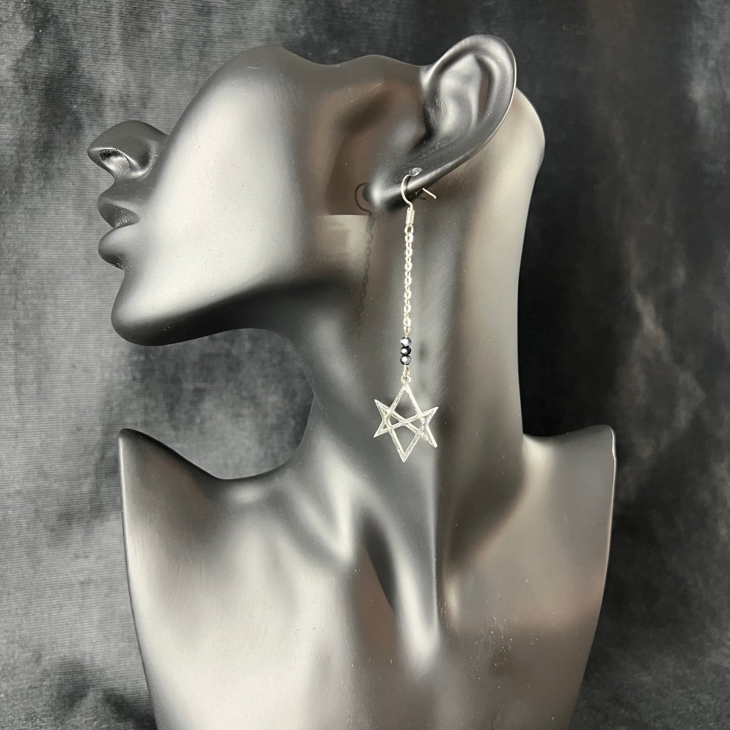 Unicursal hexagram earrings Baguette Magick