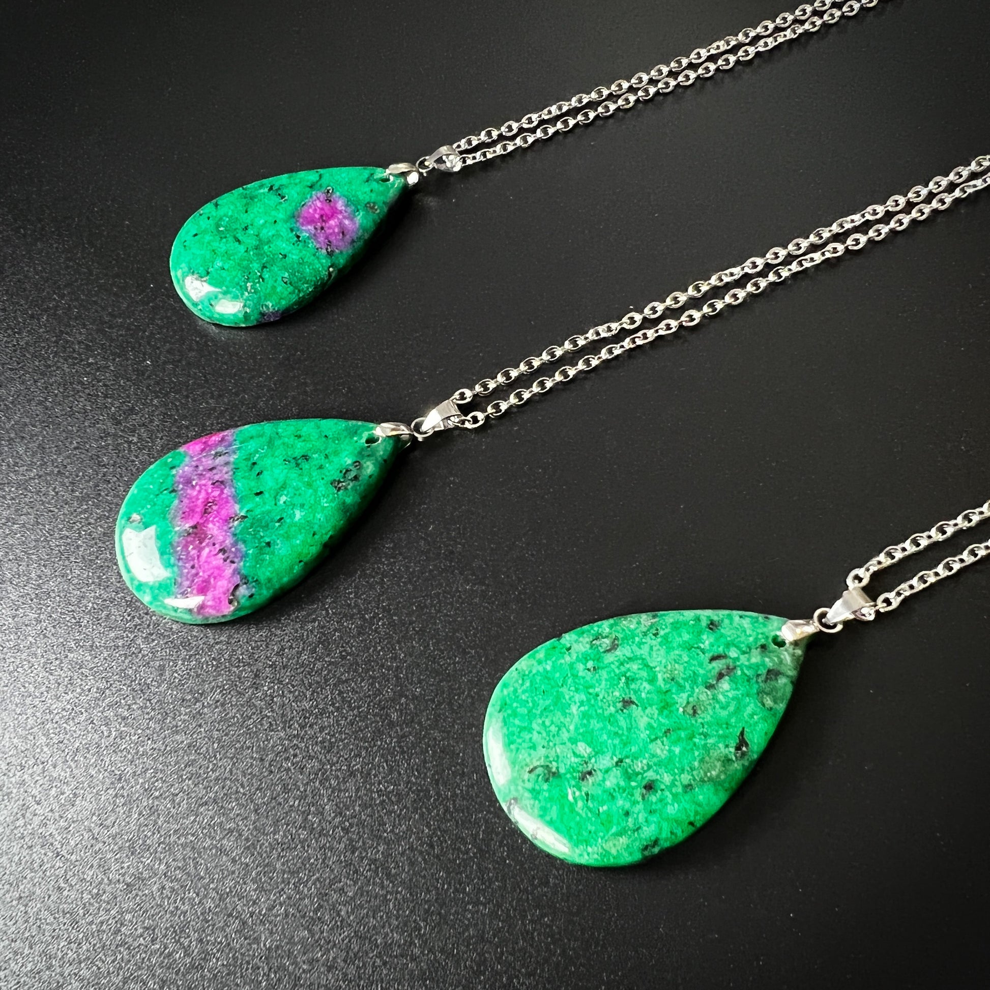 Ruby in Zoisite Anyolite stainless steel pendant necklace Baguette Magick