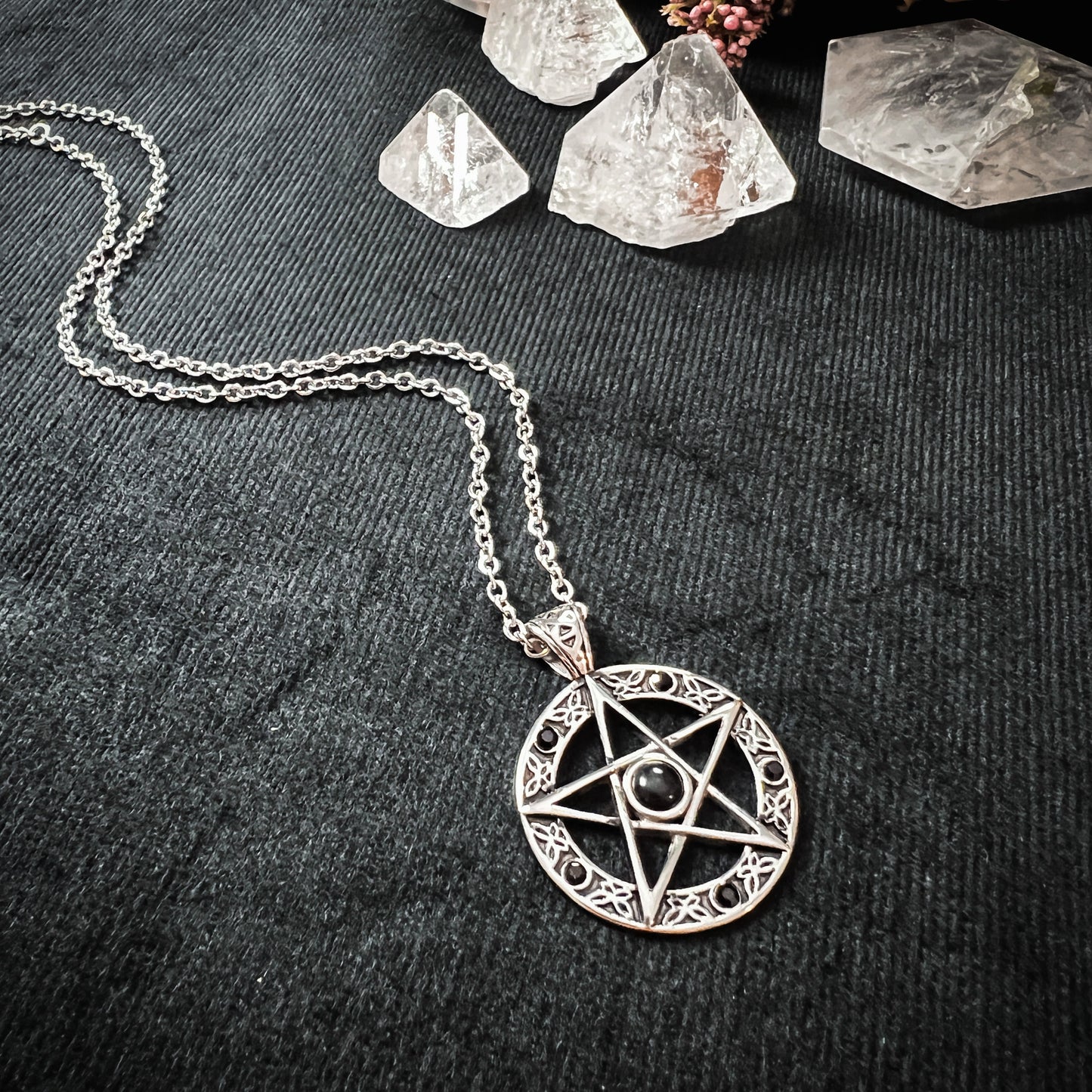 Stainless steel pentacle with black beads witchcraft necklace Baguette Magick