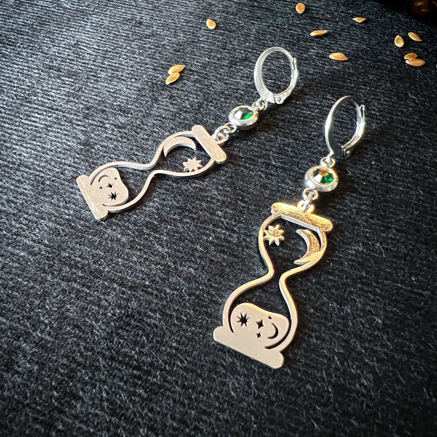 Celestial hourglass stainless steel earrings with emerald green rhinestones Baguette Magick